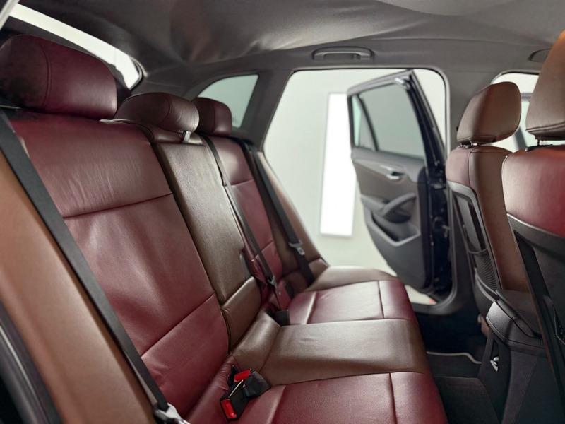 2013 BMW X1 image 27
