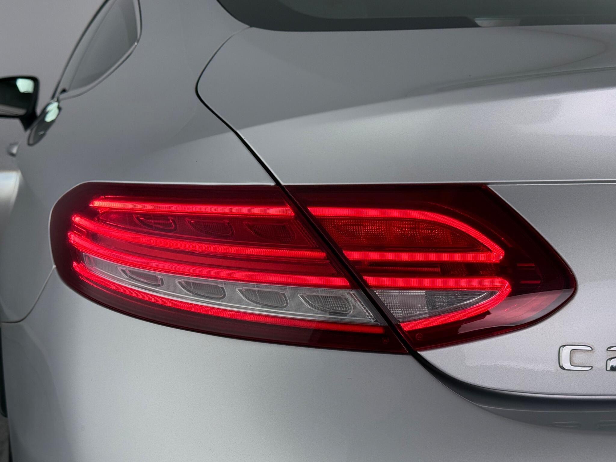 Mercedes-Benz C-Class view 10