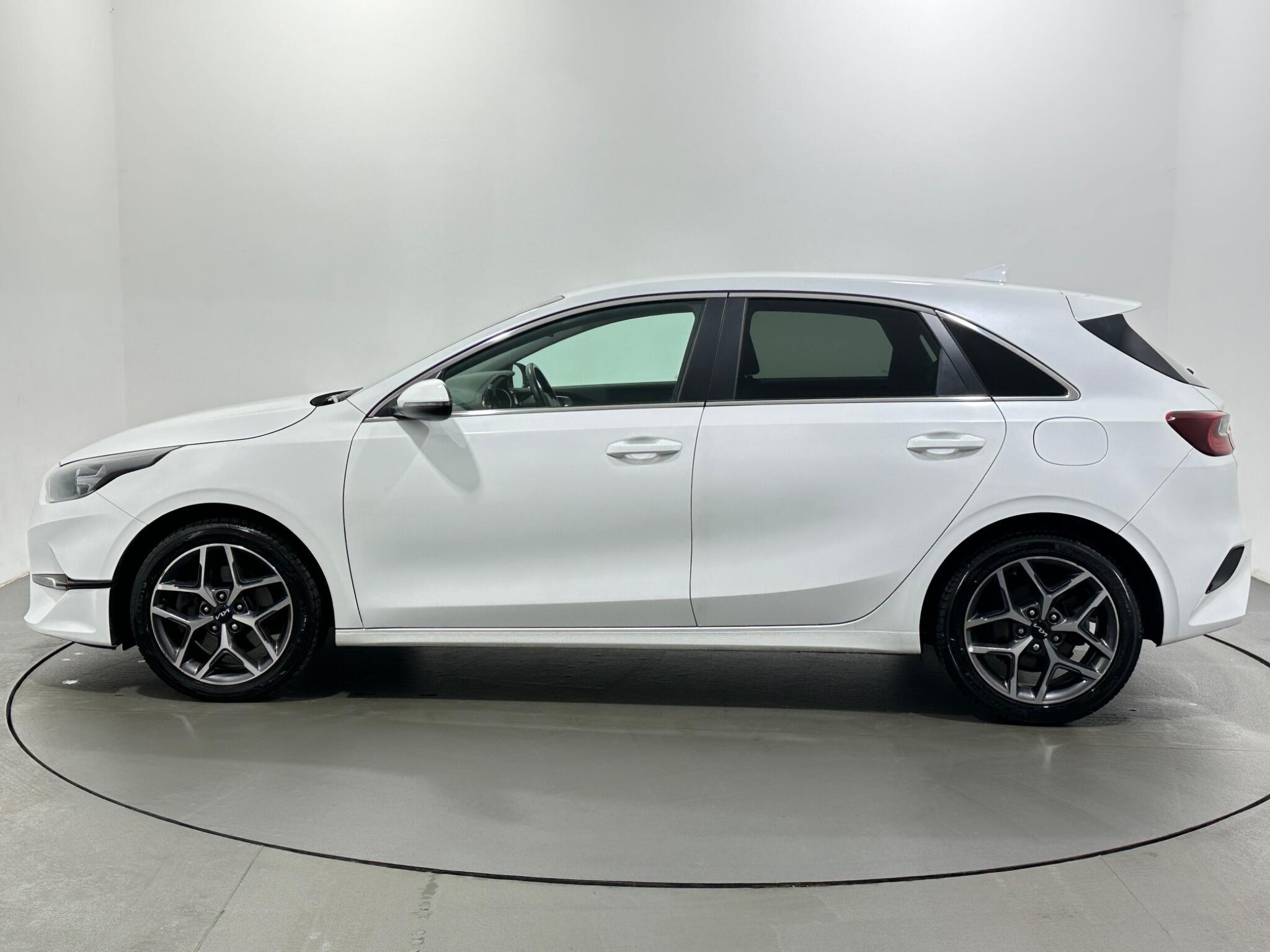 Kia Ceed view 5