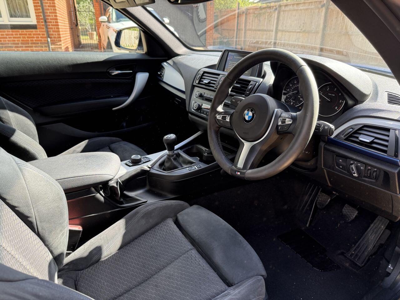 BMW 1 Series view 16