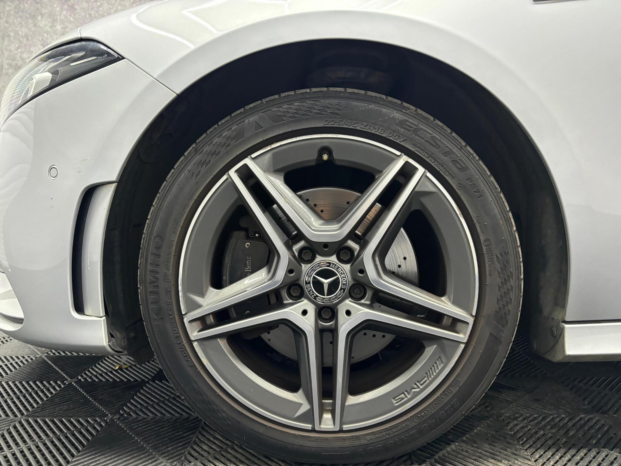 Mercedes-Benz A-Class view 31