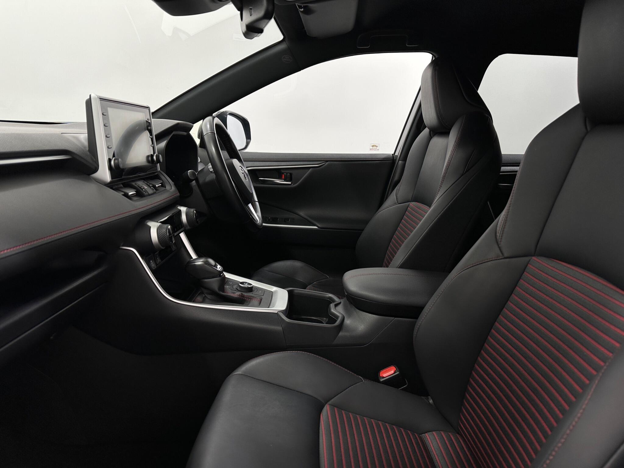 Toyota Rav4 view 34