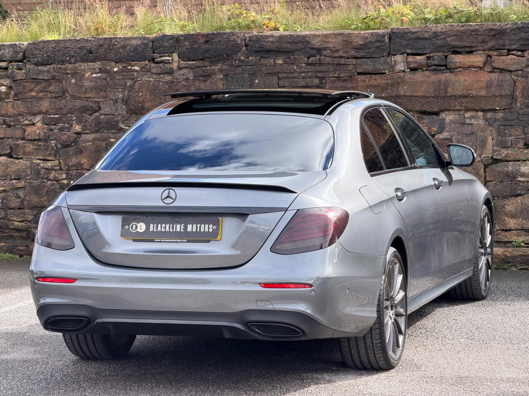 Mercedes-Benz E-Class view 7
