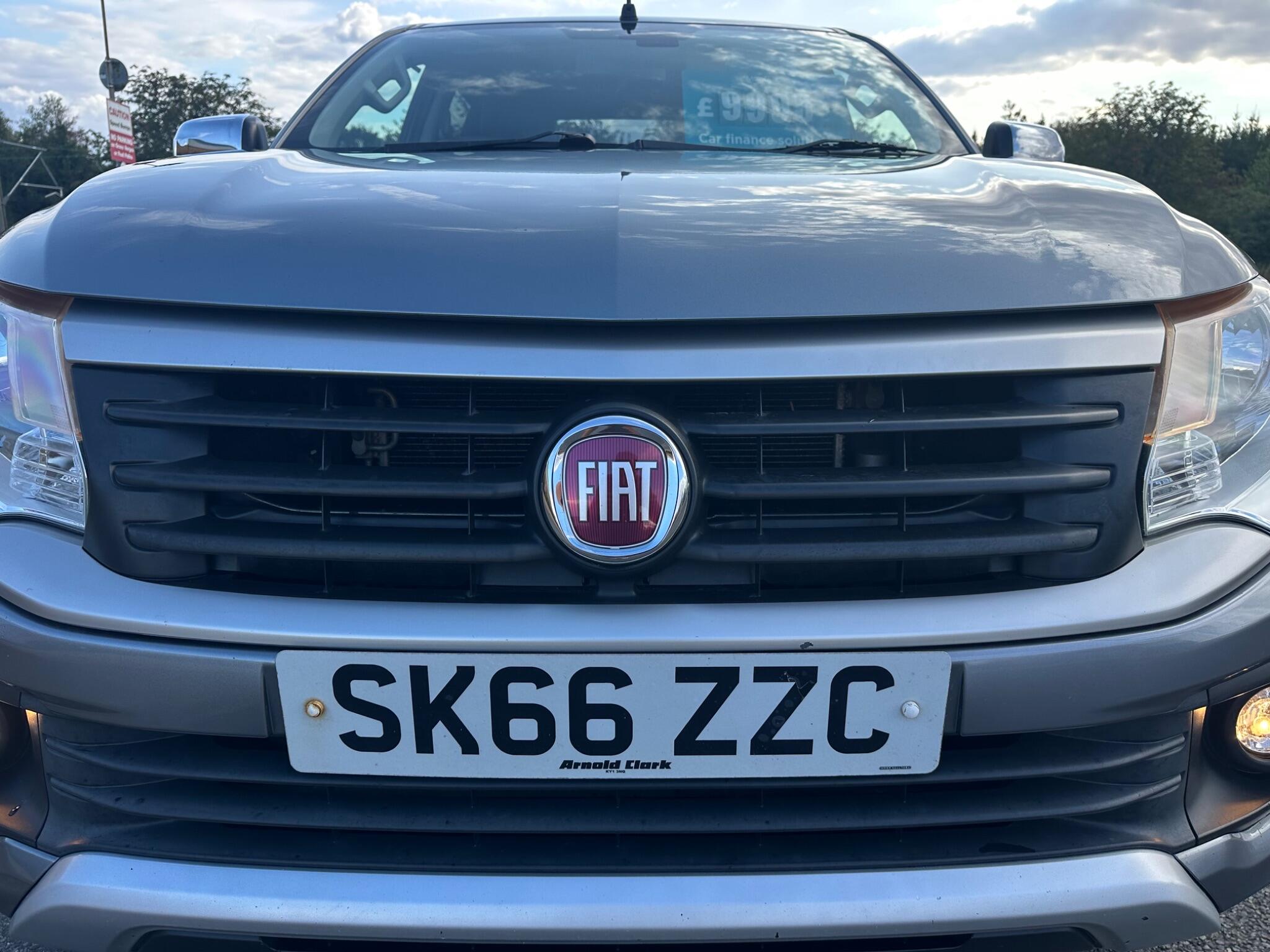 Fiat Fullback view 14