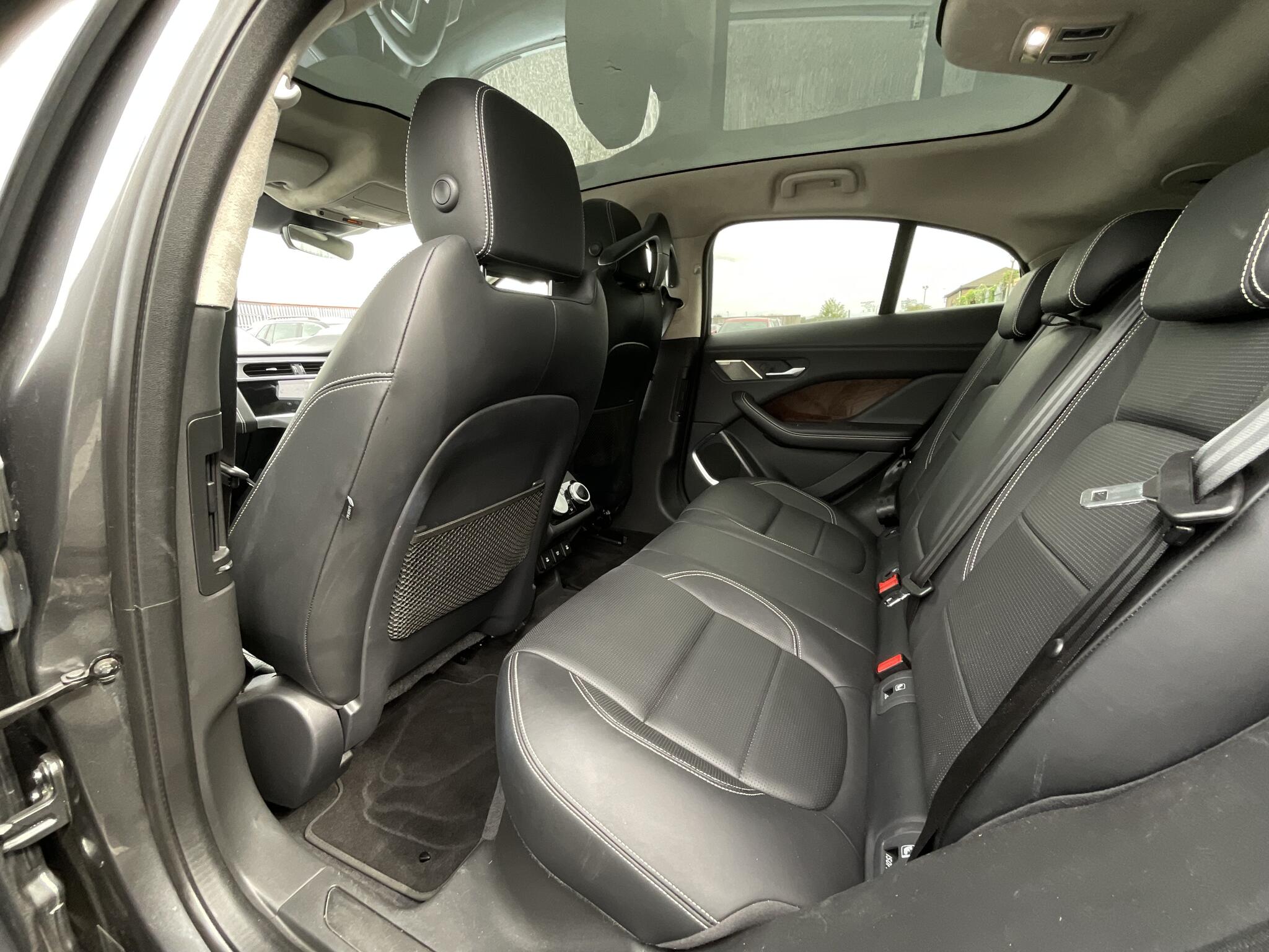 Jaguar I-Pace view 13