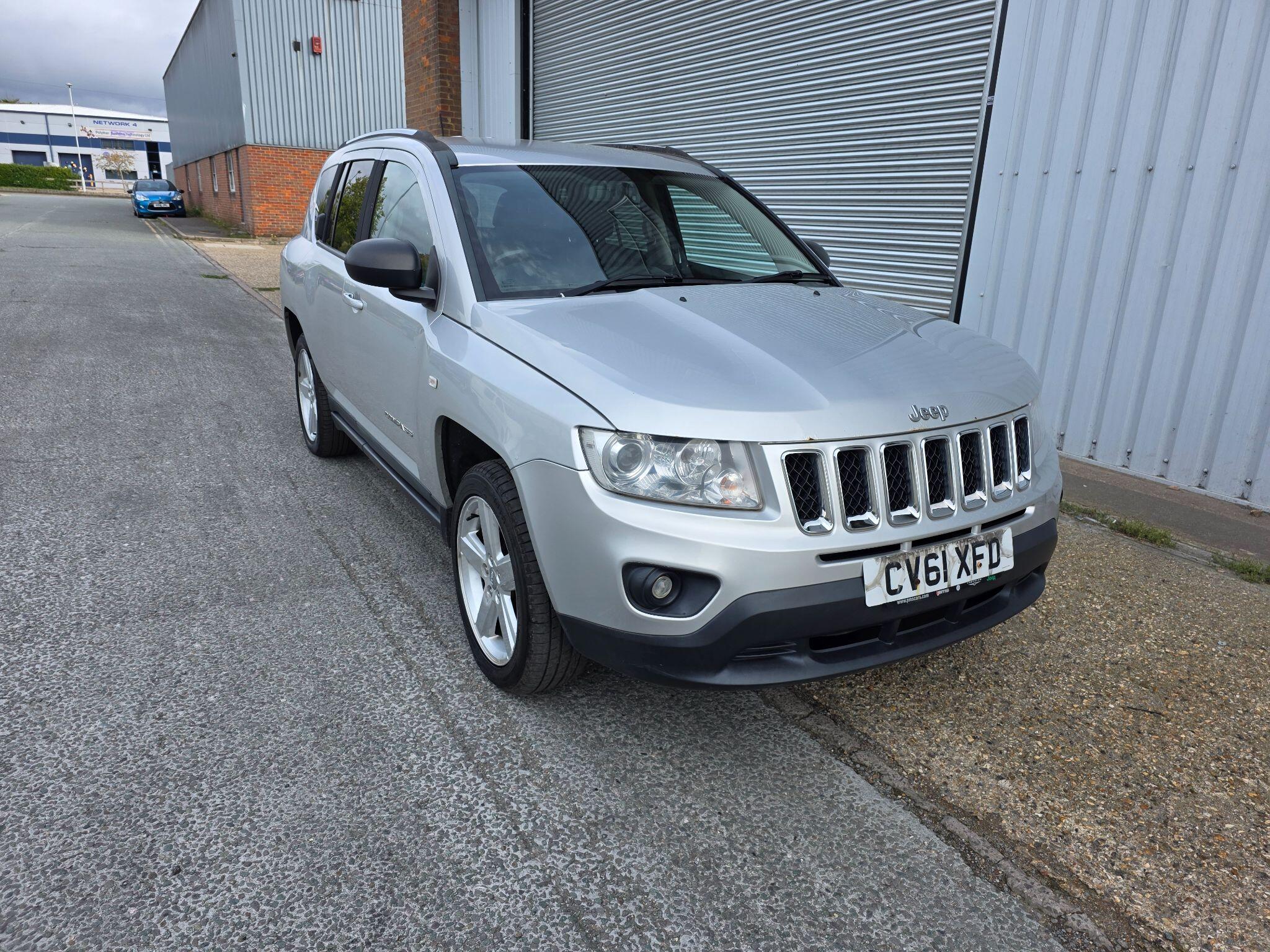 Jeep Compass view 4