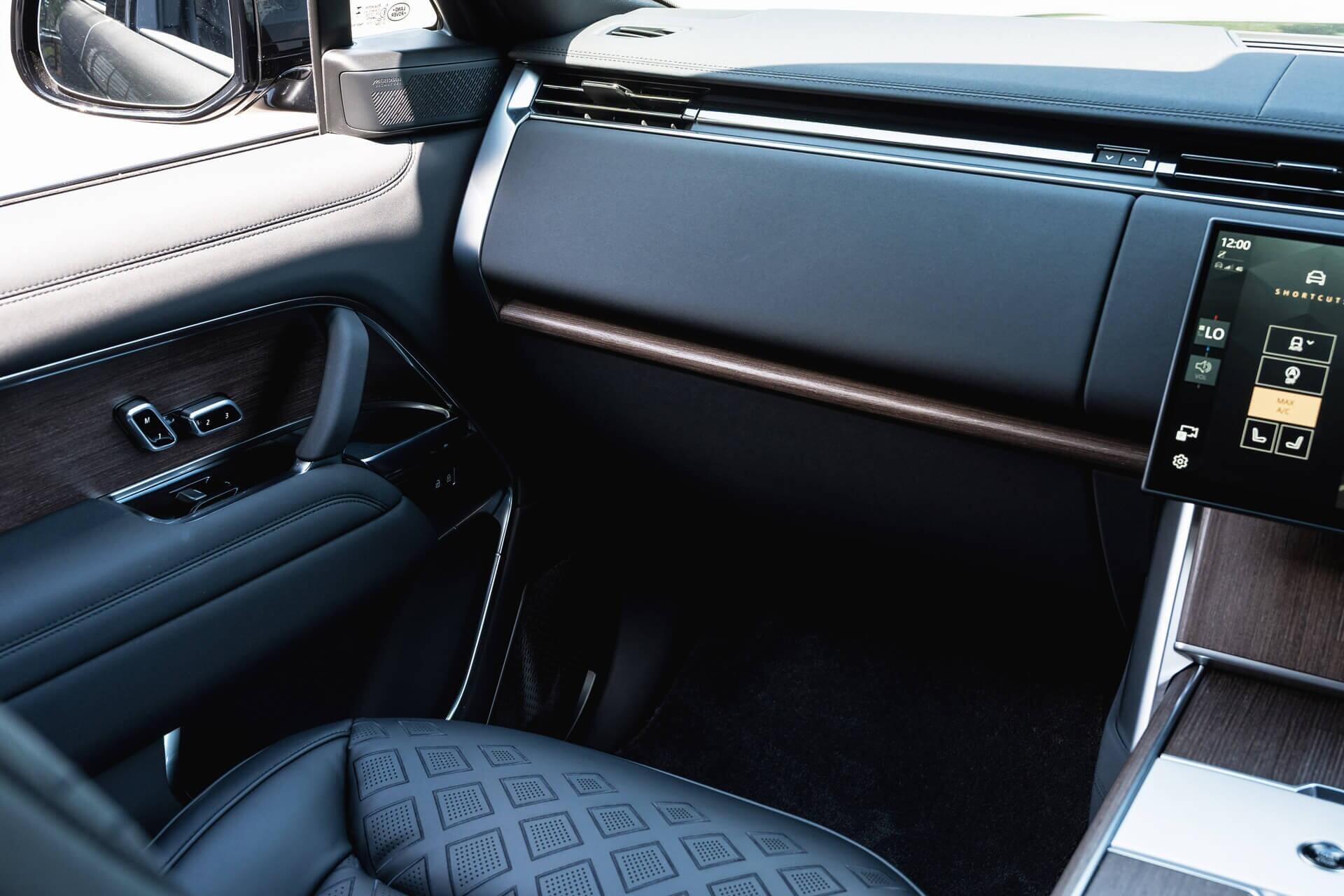 Land Rover Range Rover view 46
