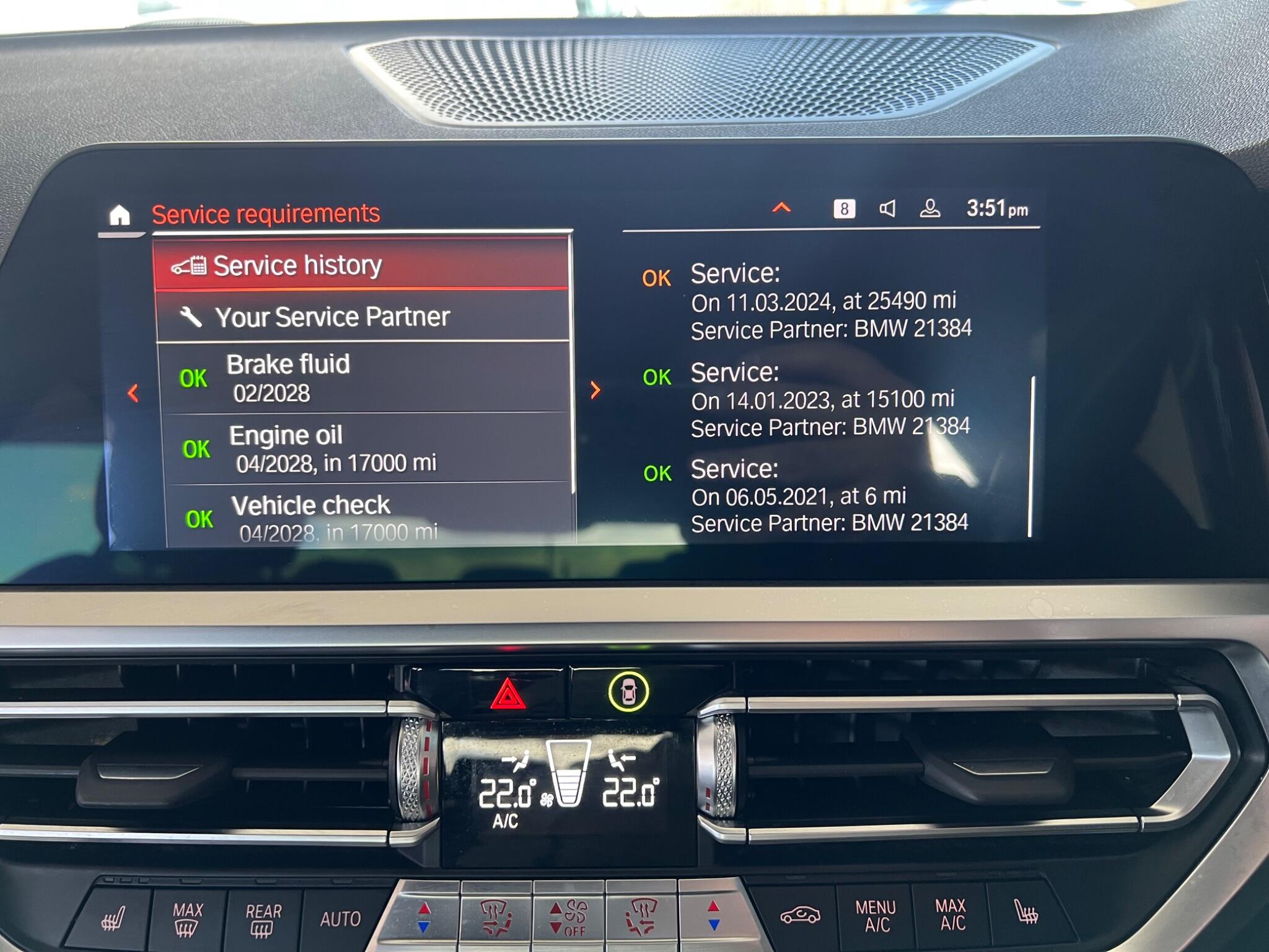 BMW 3 Series view 11