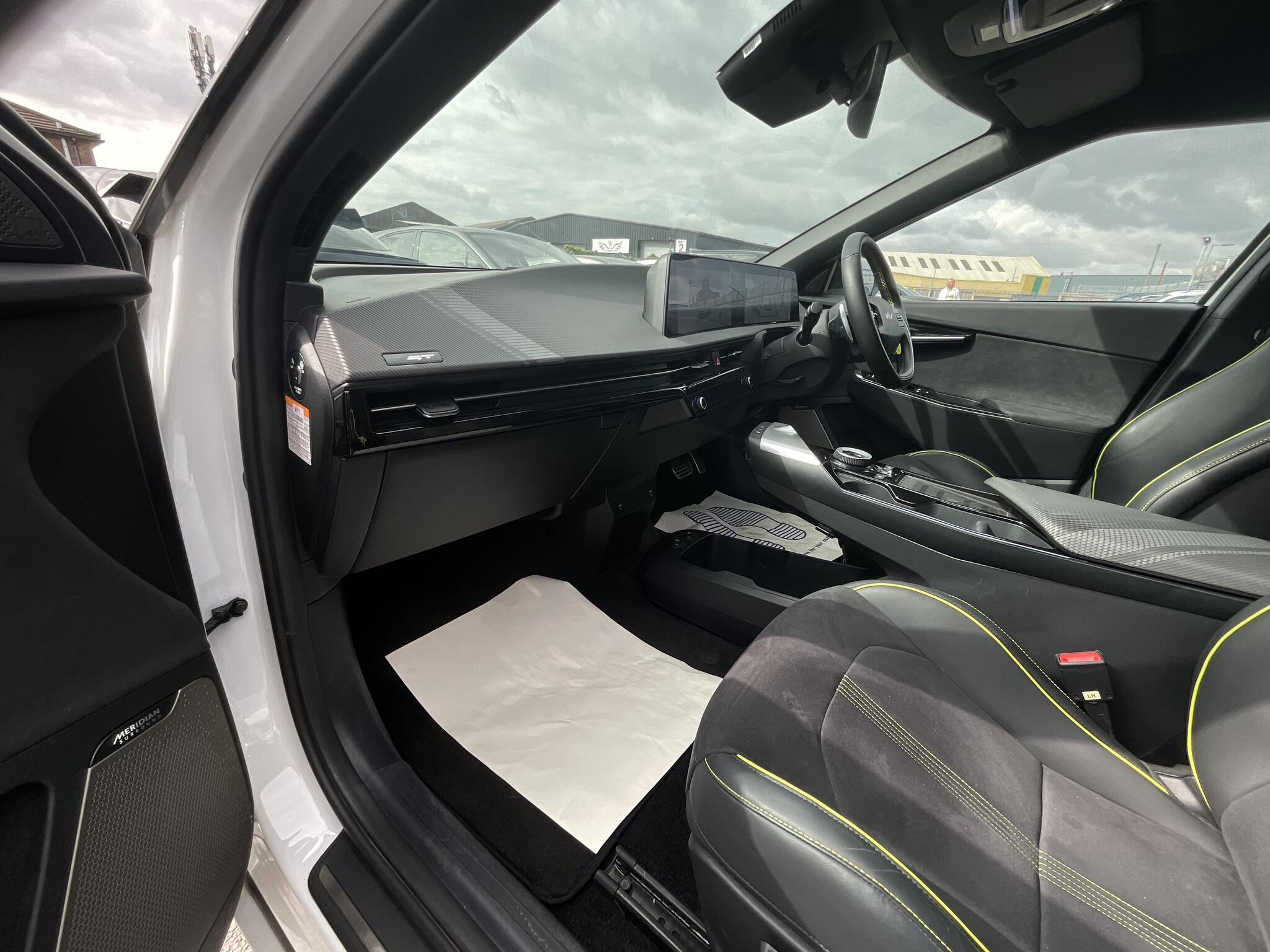 Kia Ev6 view 17