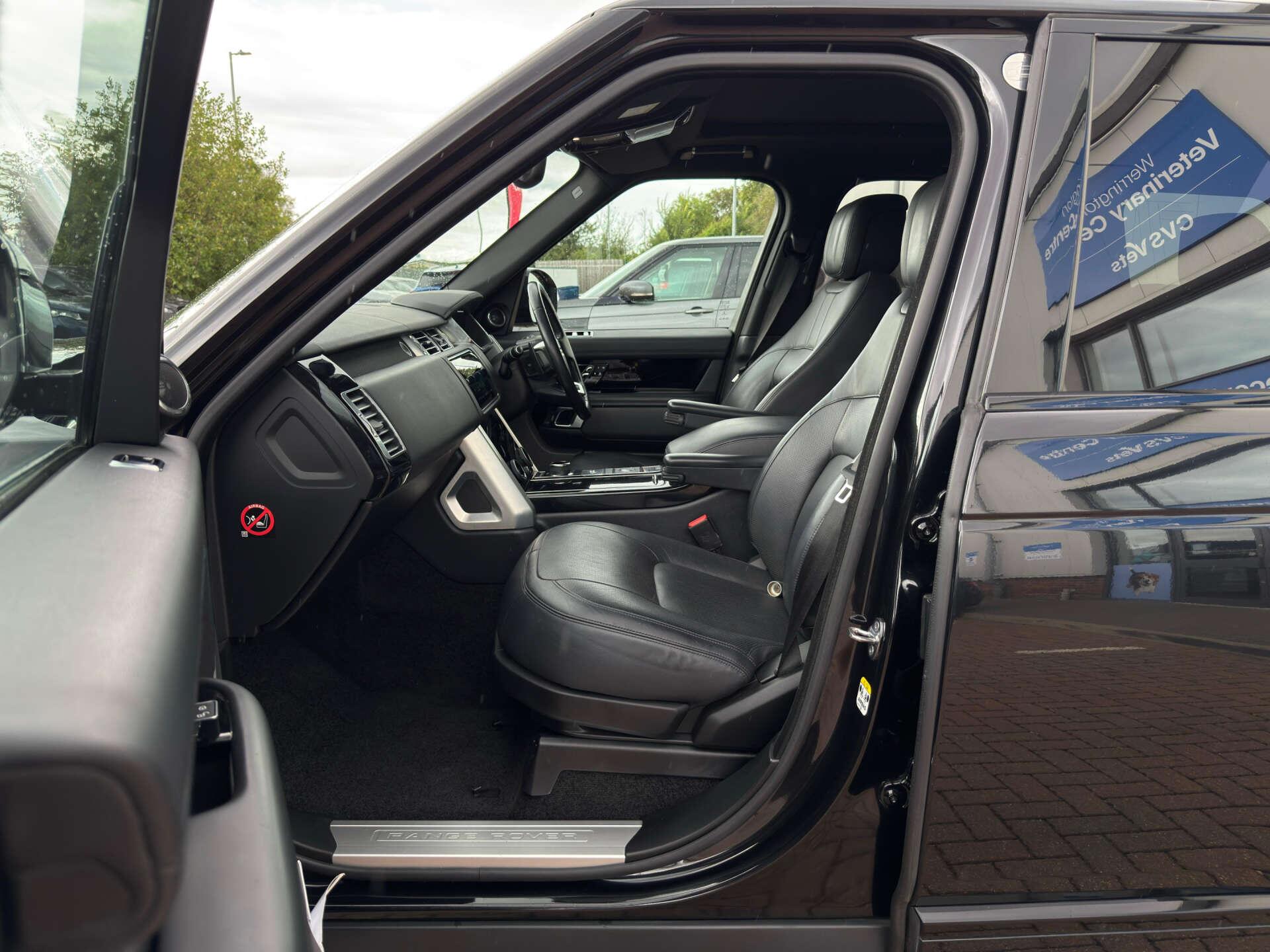 Land Rover Range Rover view 49