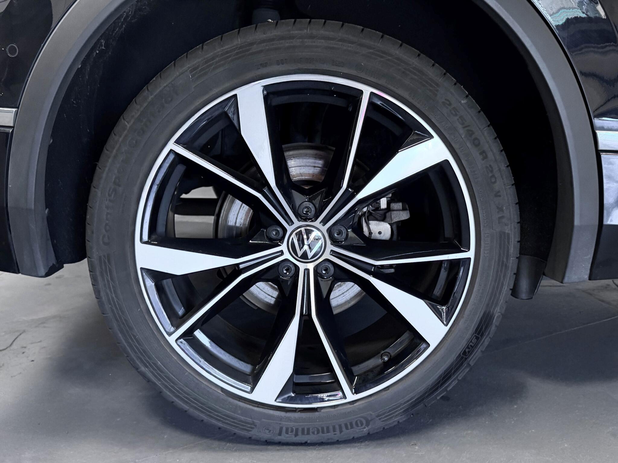 Volkswagen Tiguan view 63