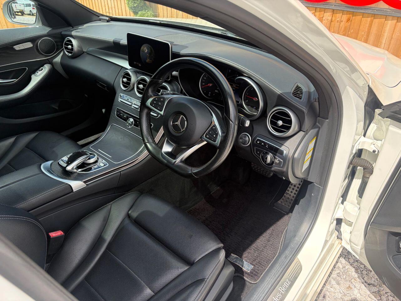 Mercedes-Benz C-Class view 17