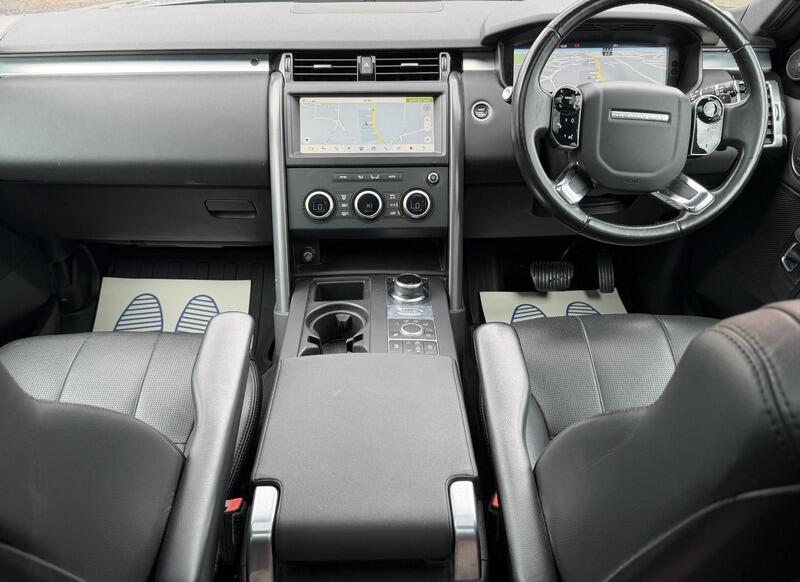 Land Rover Discovery 3 view 36
