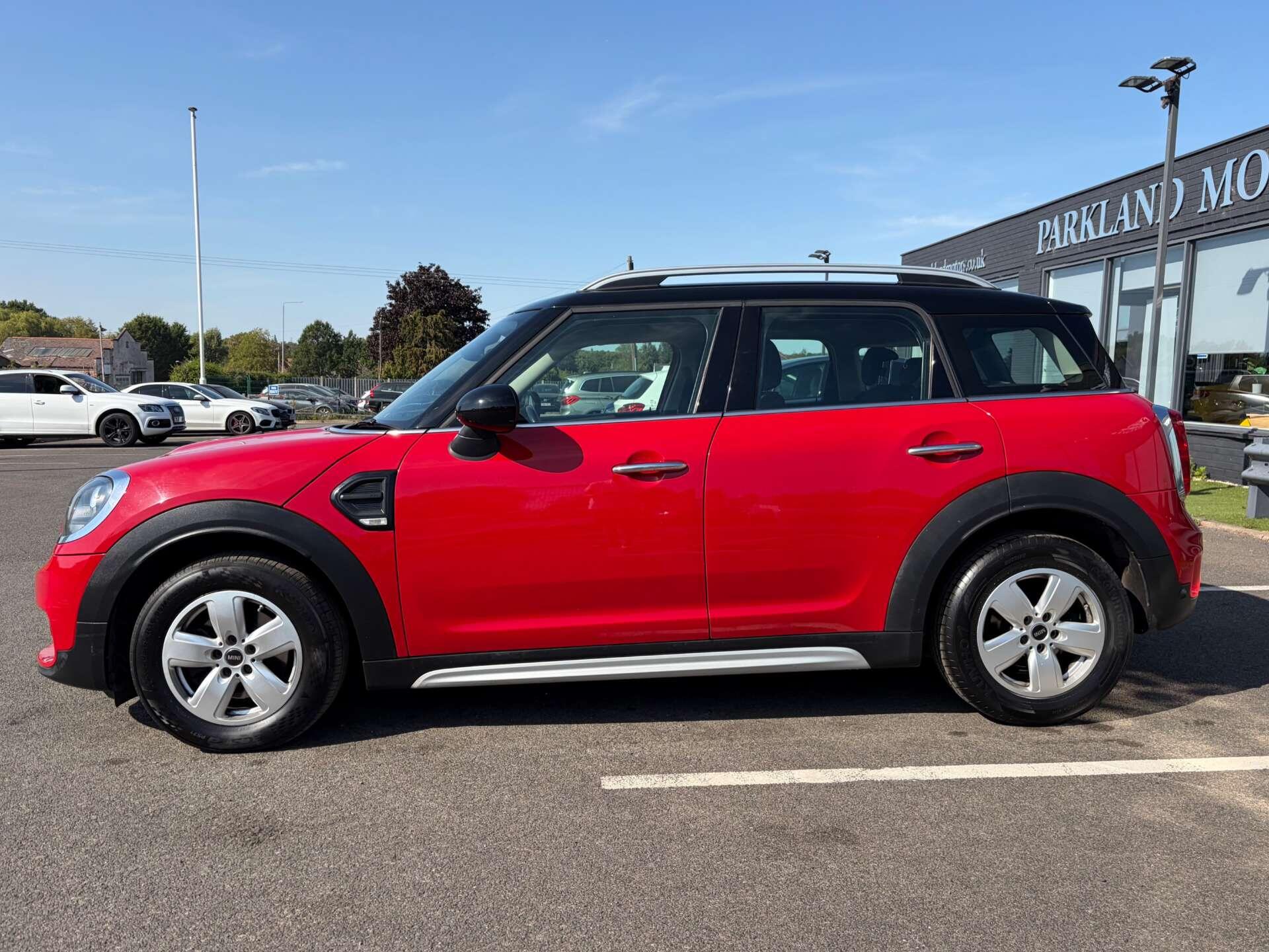 Mini Countryman view 5