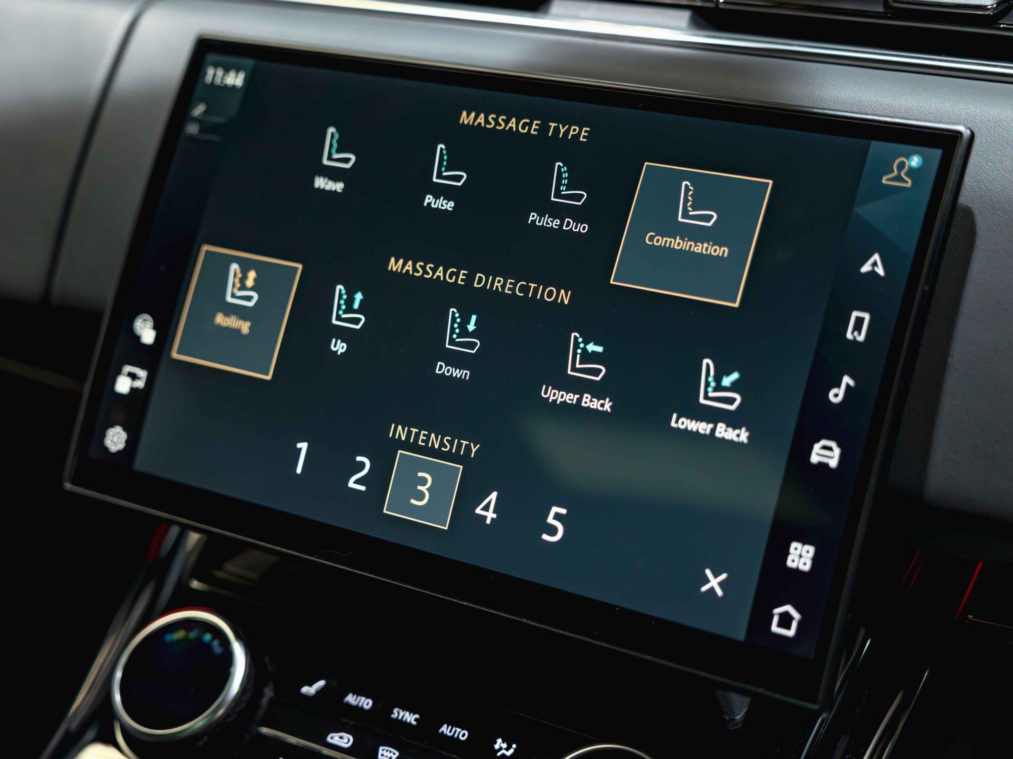 Land Rover Range Rover Sport view 4