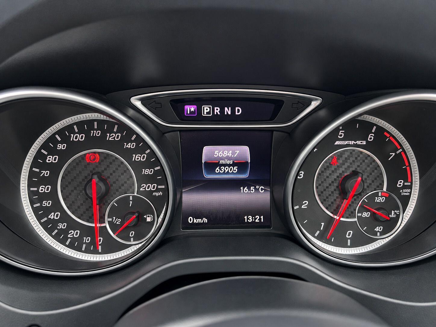 Mercedes-Benz Cla view 37