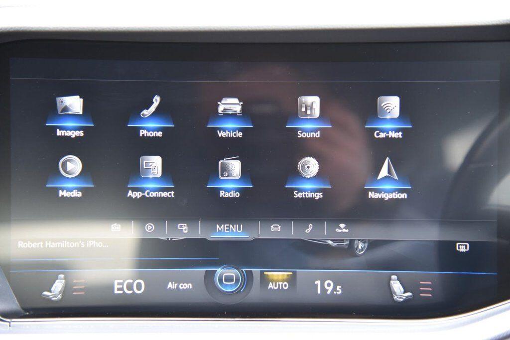Volkswagen Touareg view 40