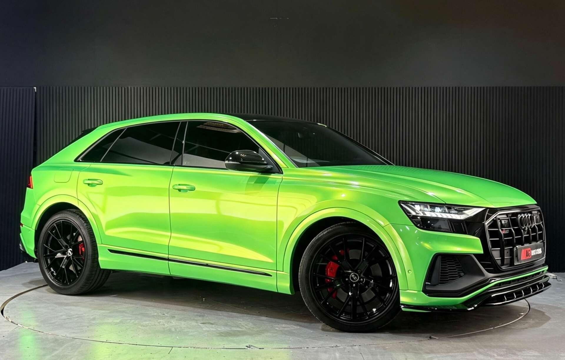 Audi SQ8 main image