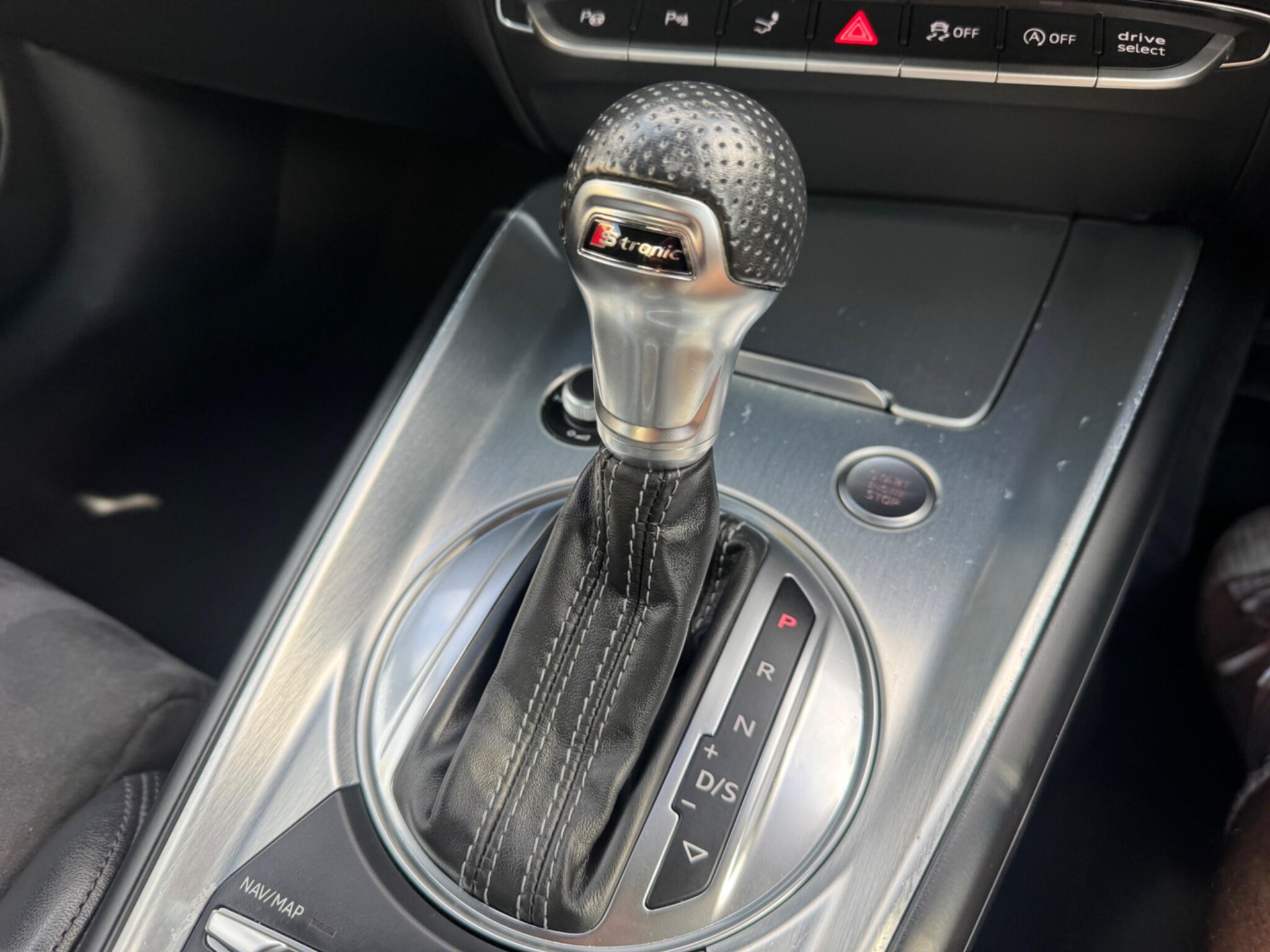Audi TT view 23