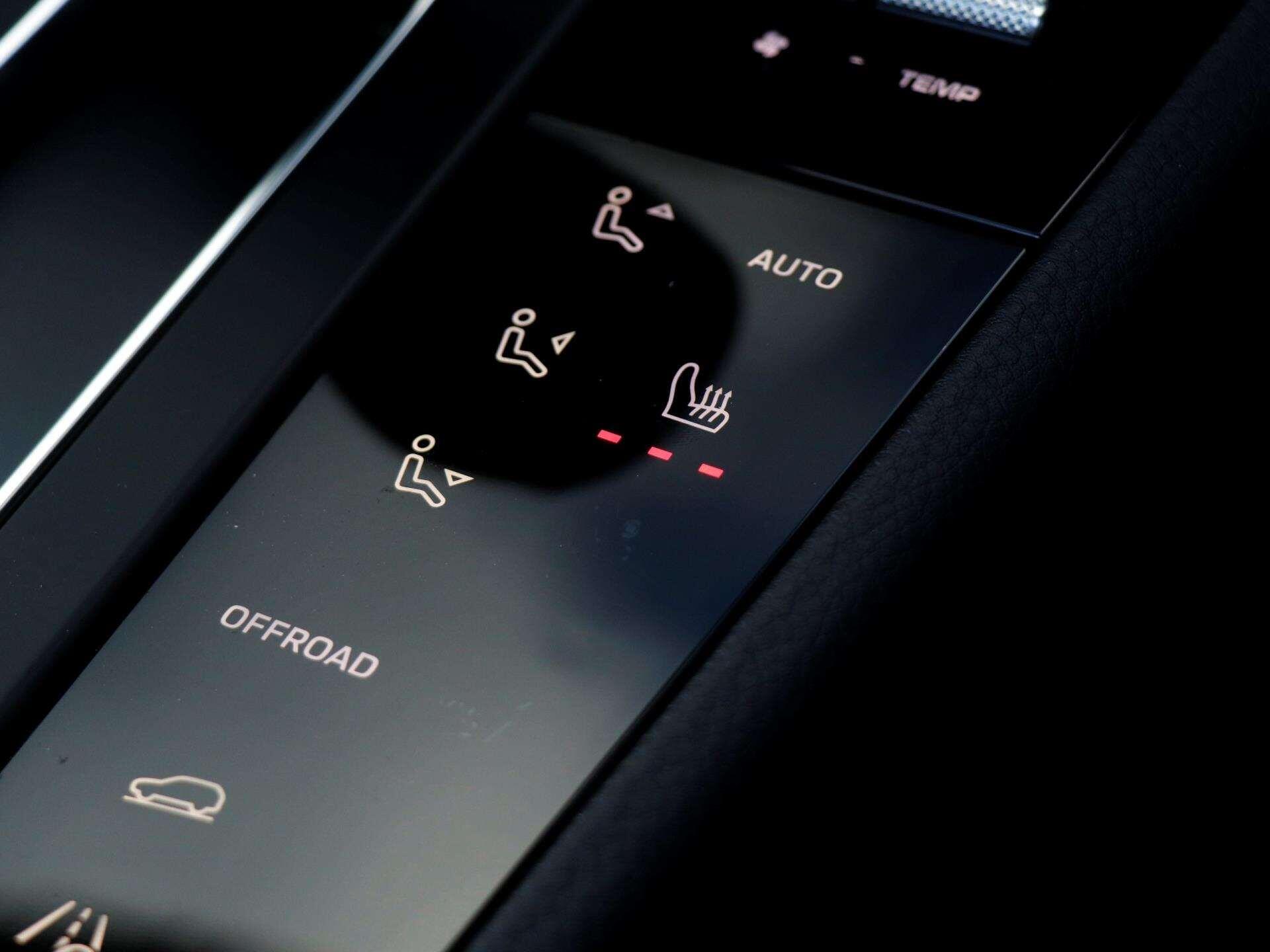 Porsche Macan view 18