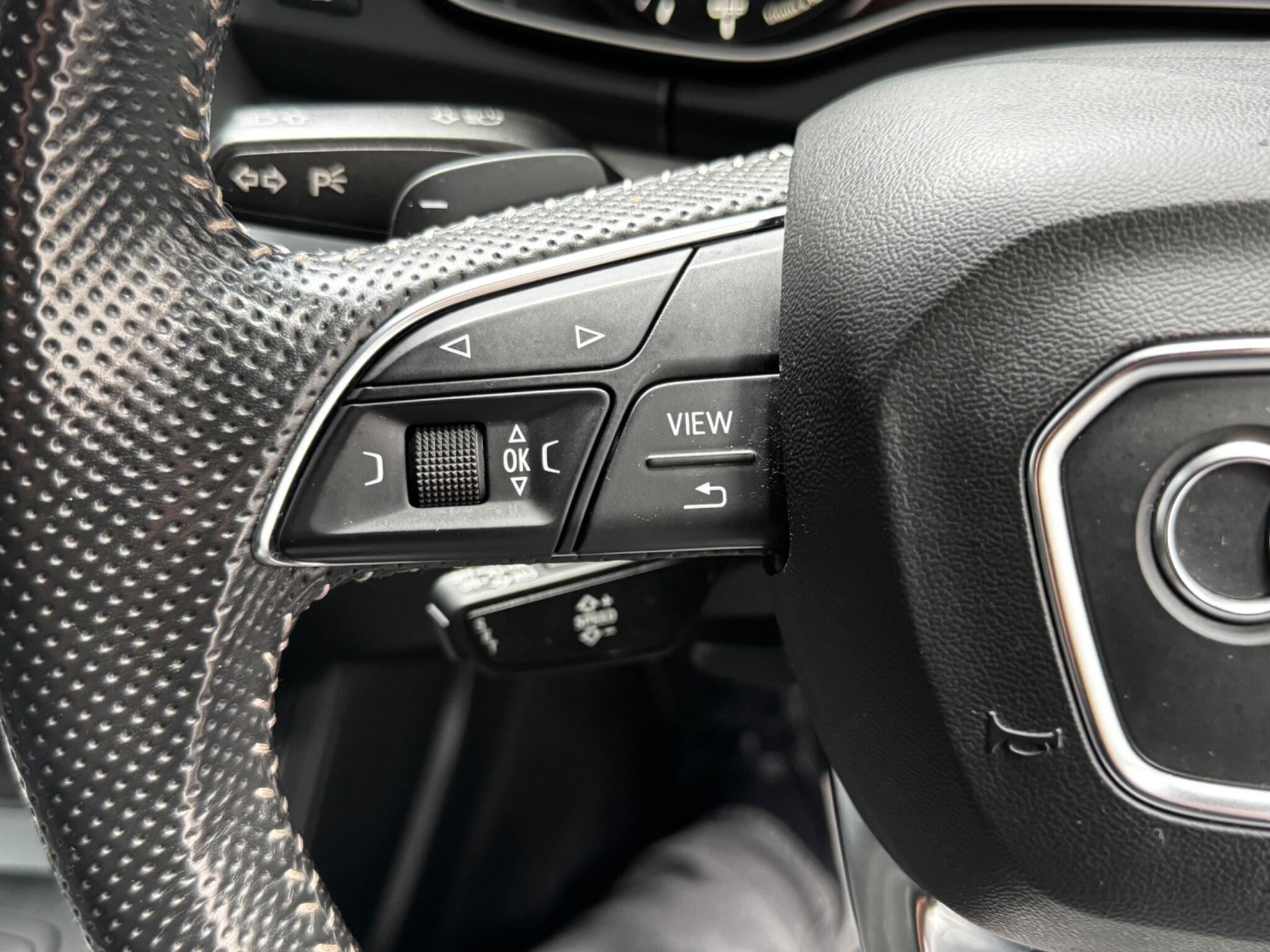 Audi Q5 view 31