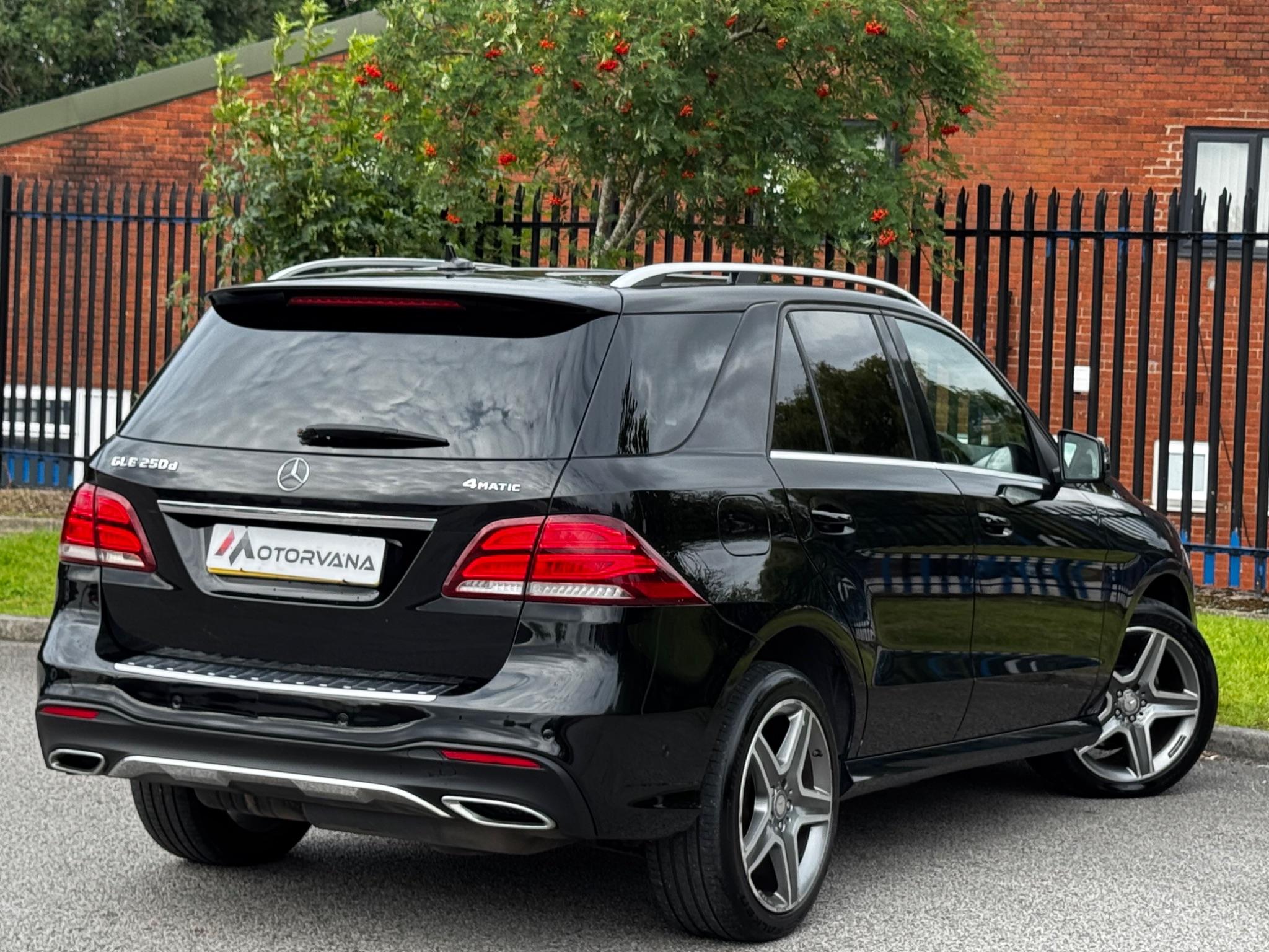 Mercedes-Benz Gle view 7