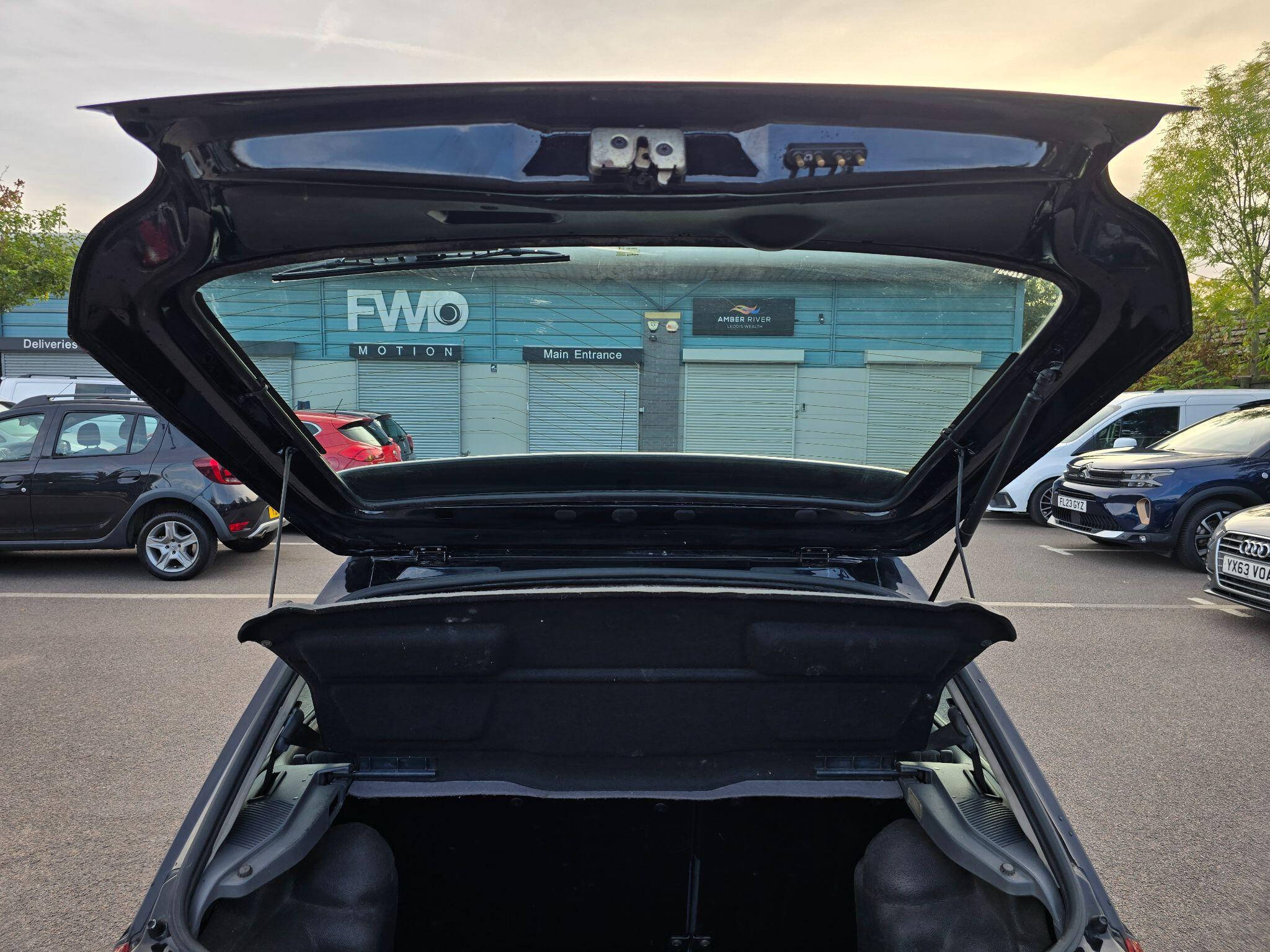 Ford Fiesta view 43