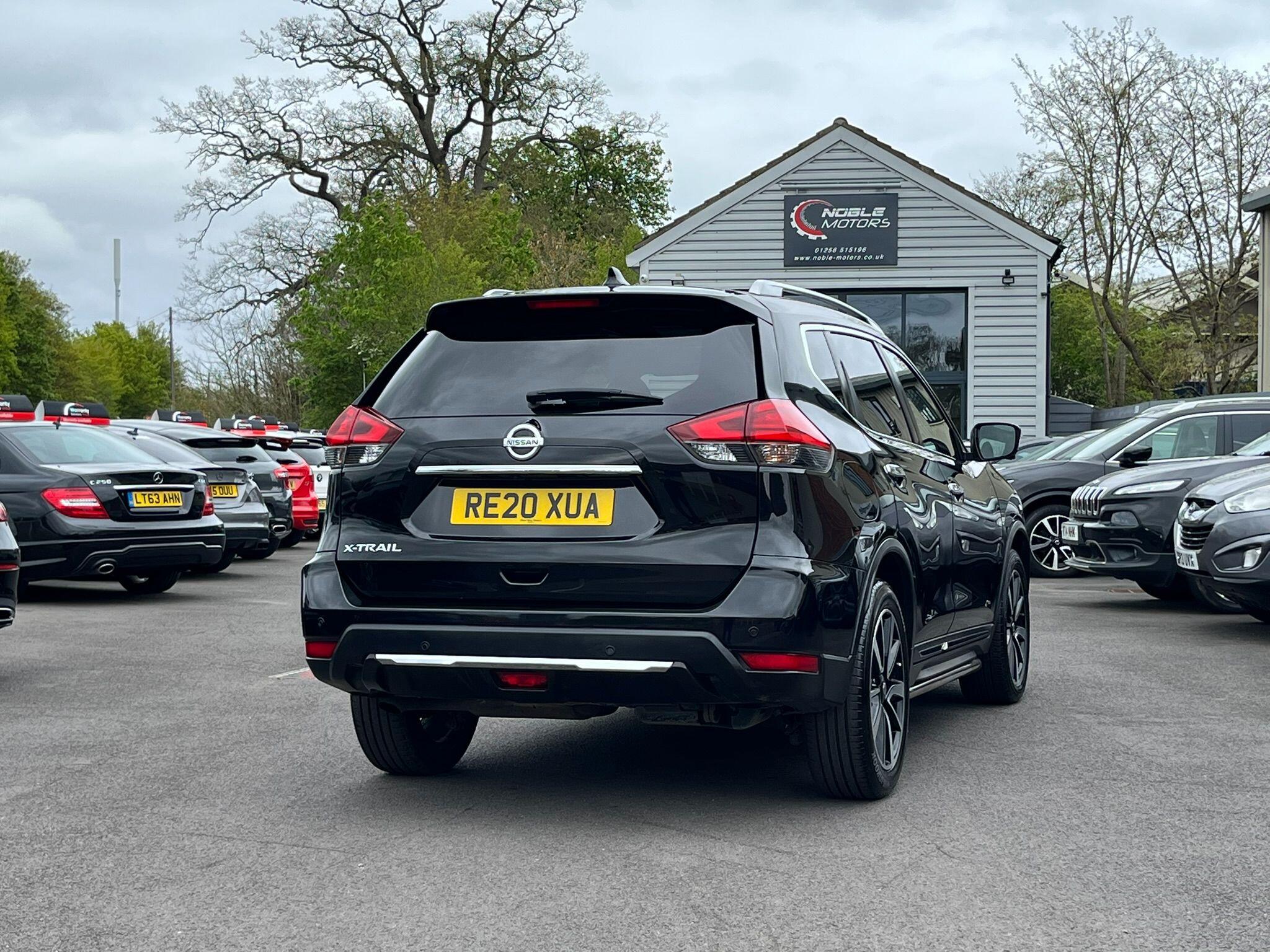 Nissan X-Trail view 7