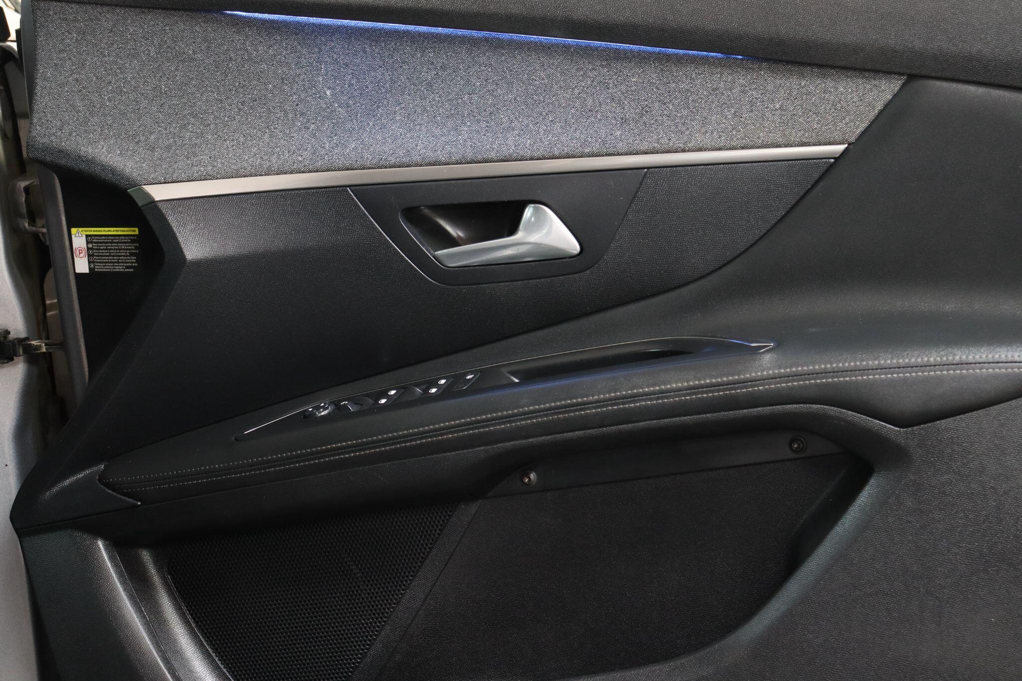 Peugeot 3008 view 36