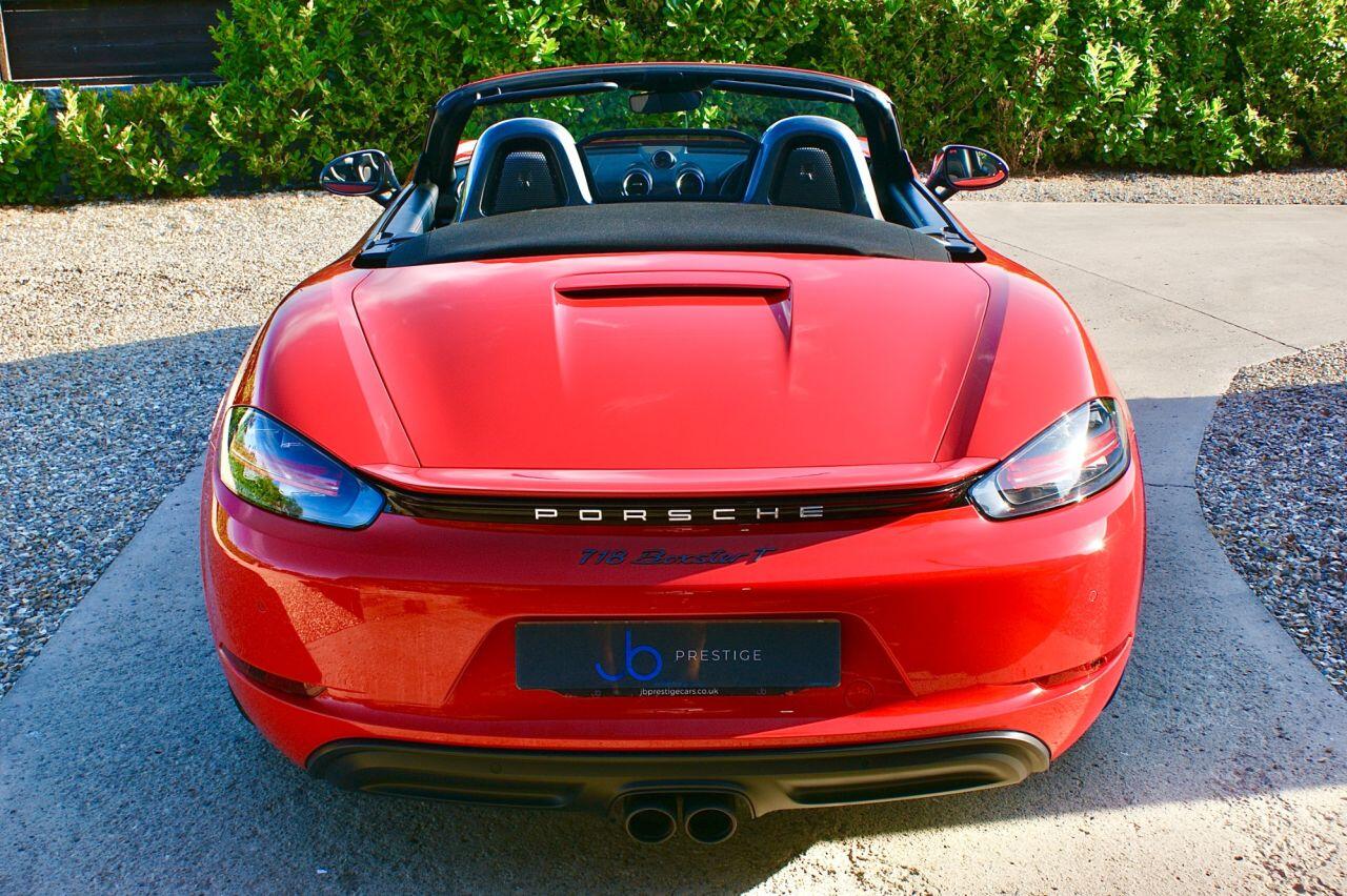 Porsche 718 Boxster view 21