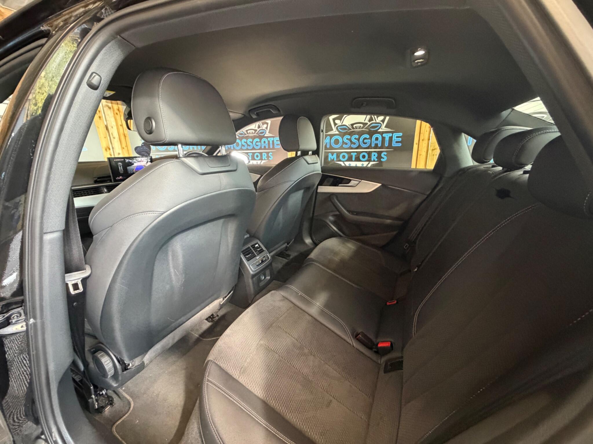 Audi A4 view 23