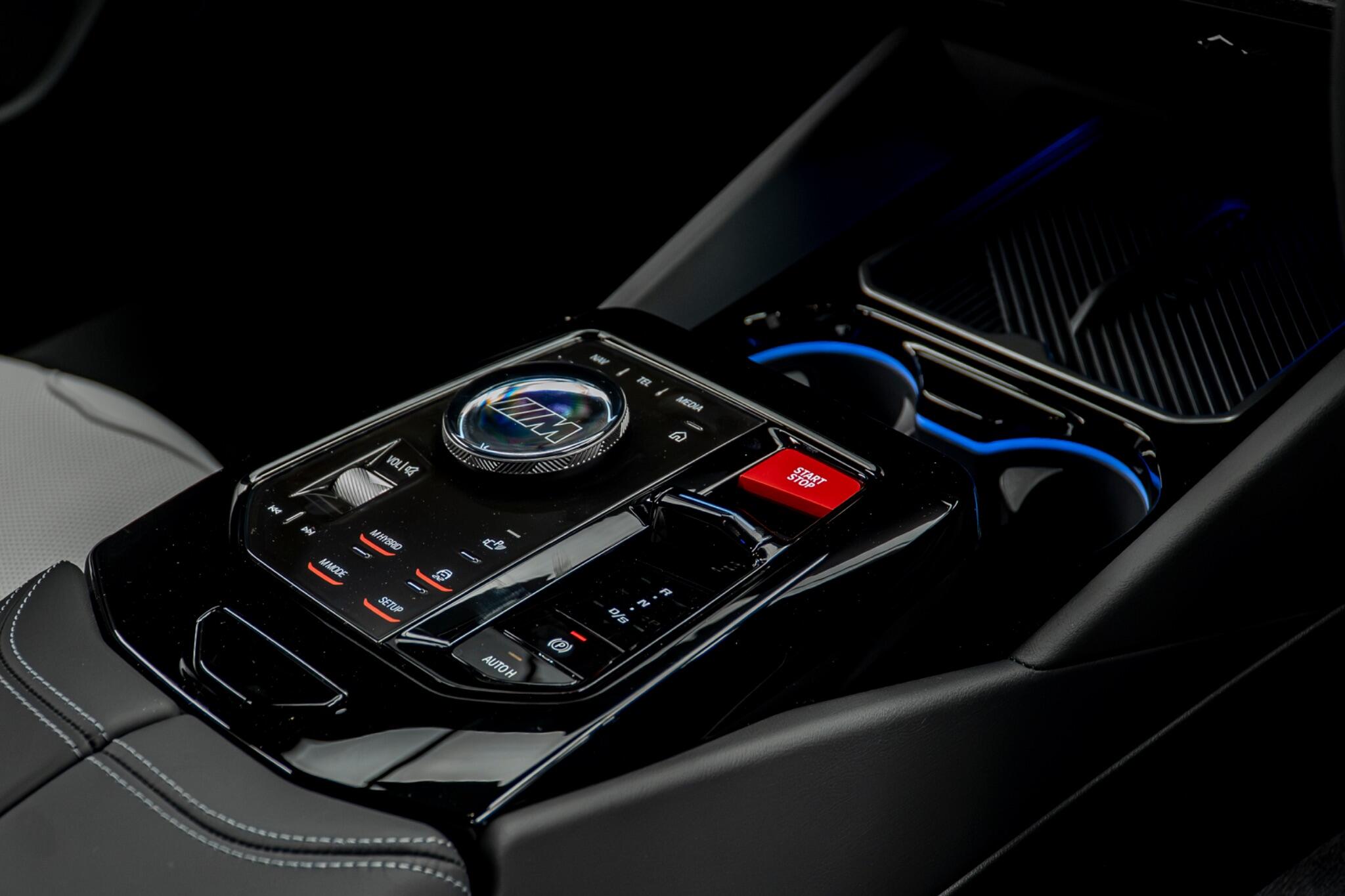 BMW M5 view 34
