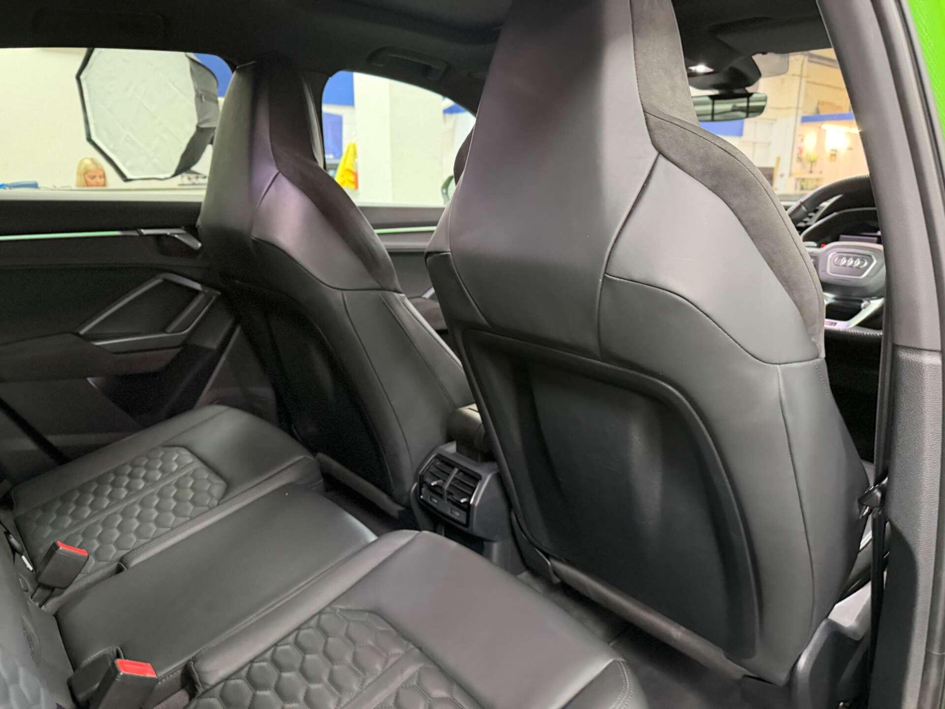 Audi RS Q3 view 33