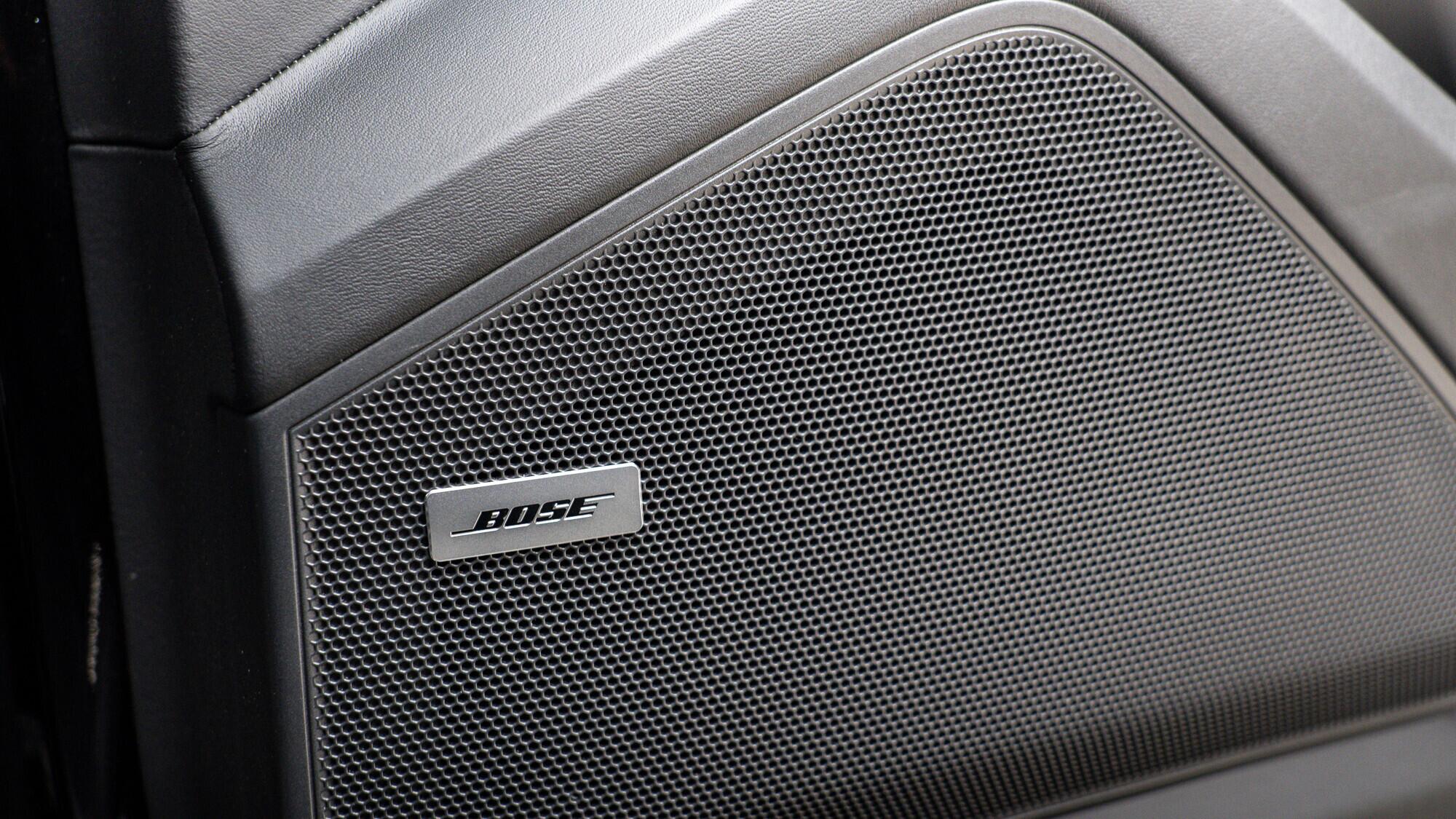 Porsche Cayenne view 48