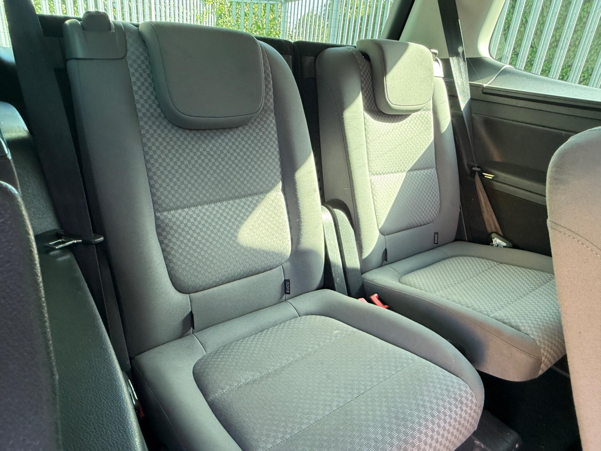 2016 SEAT Alhambra image 18