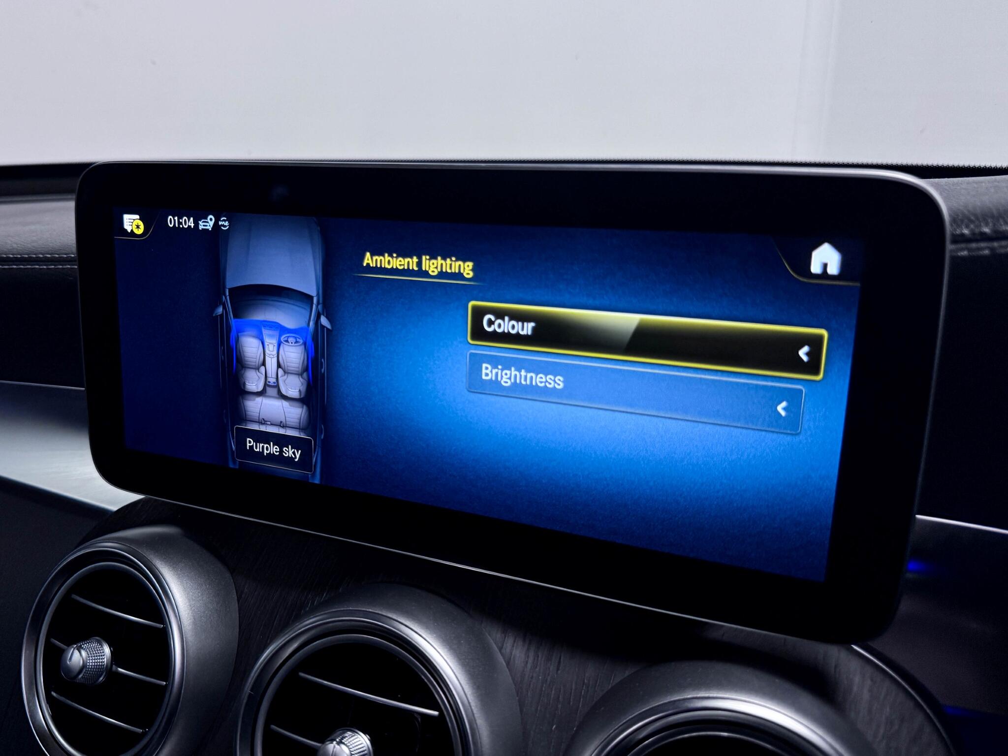 Mercedes-Benz GLC view 46