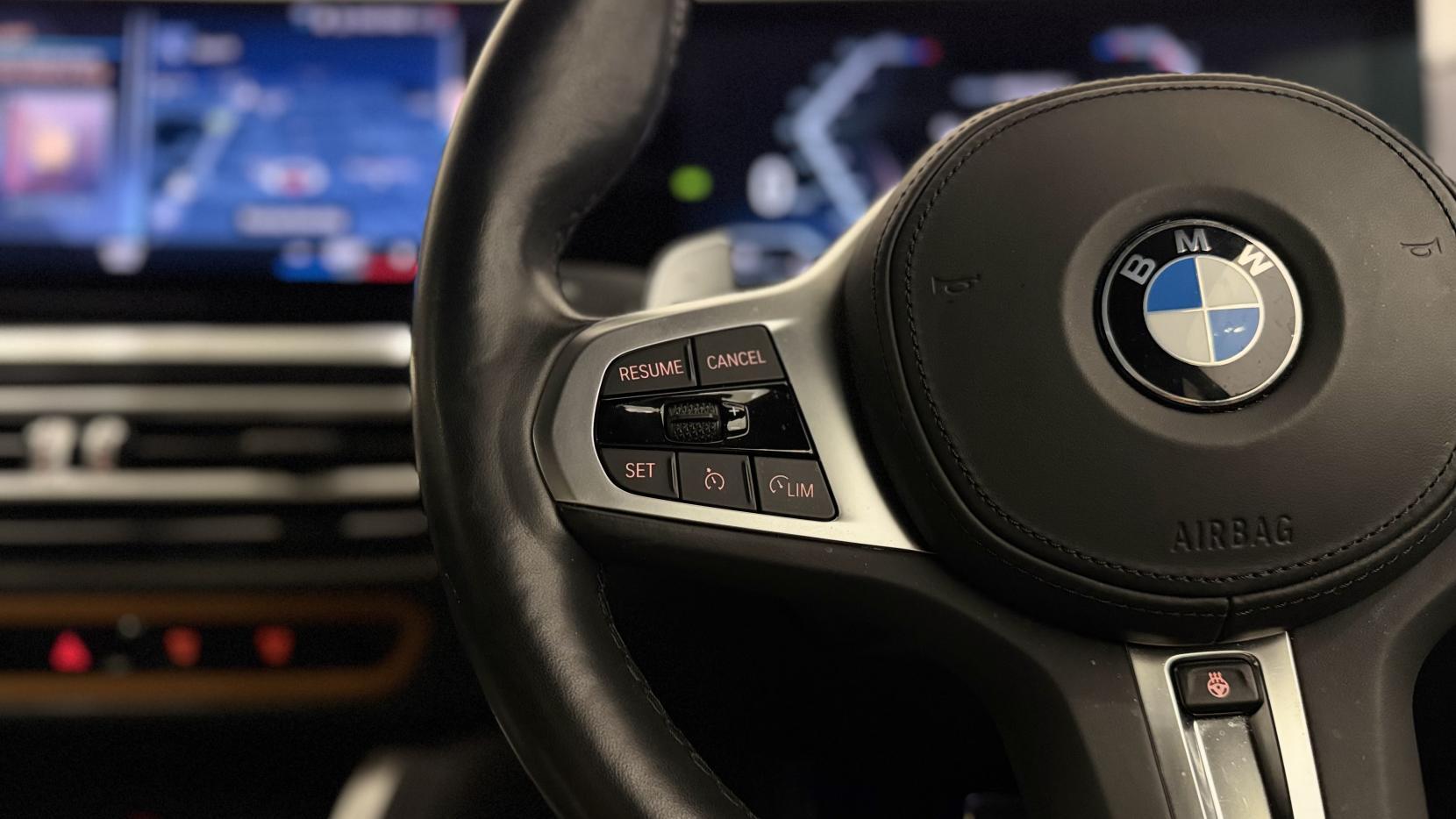BMW 2 Series view 13