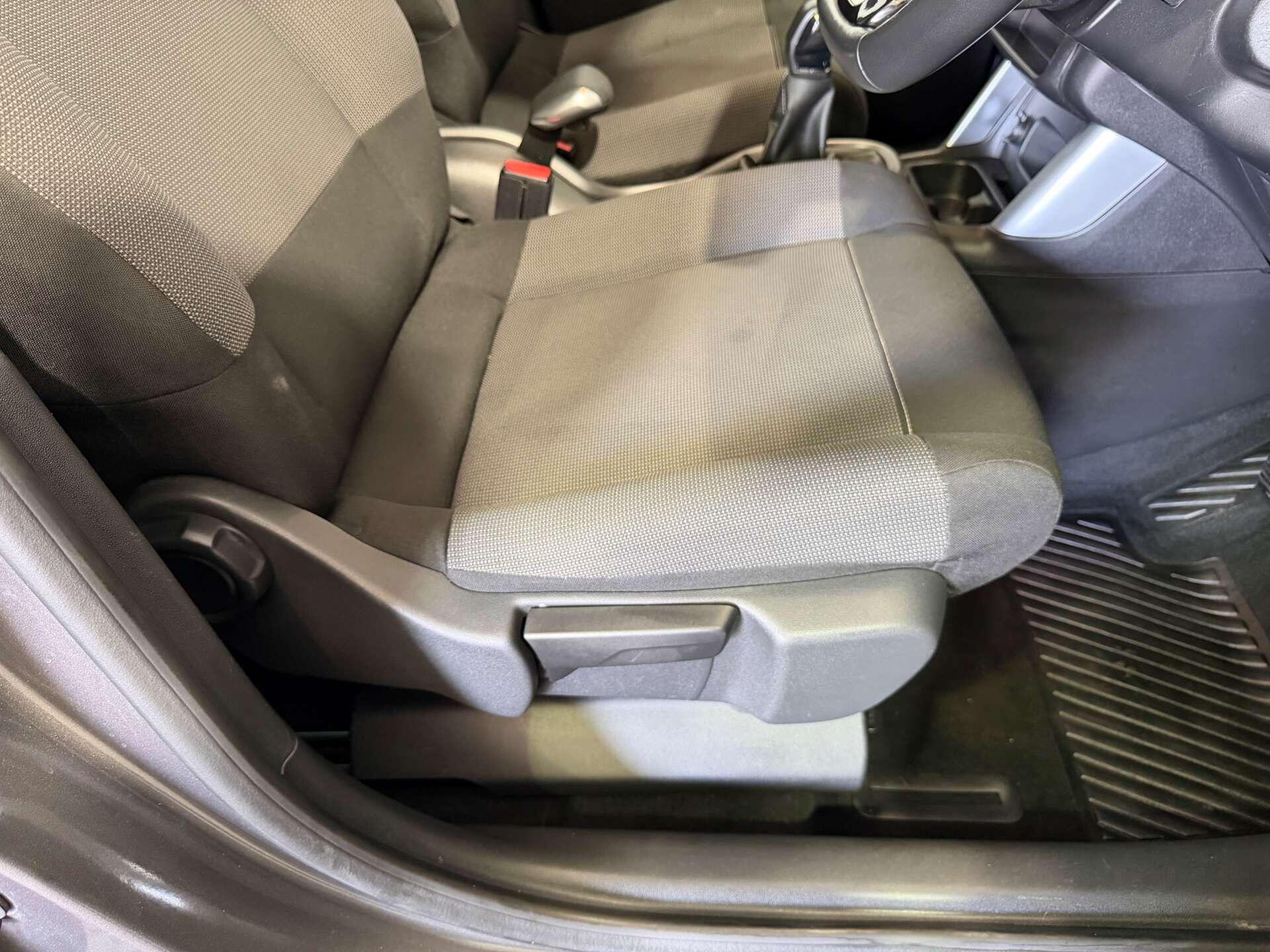 Citroen C3 Aircross view 16
