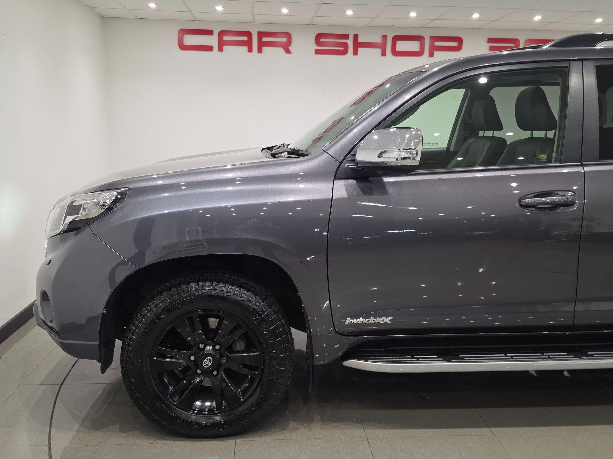 Toyota Land Cruiser view 66