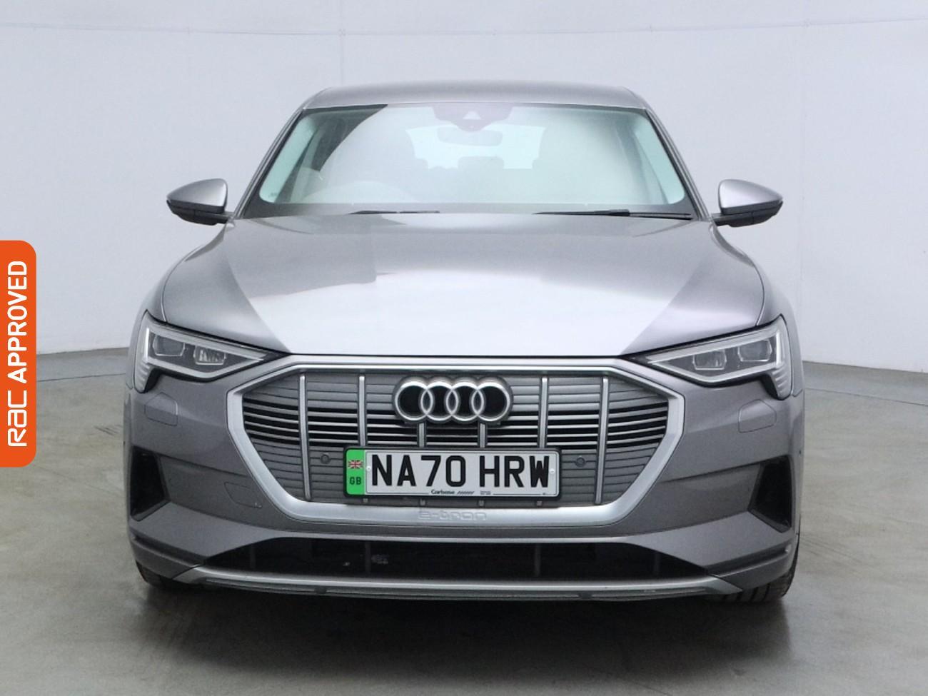 Audi E-Tron view 8