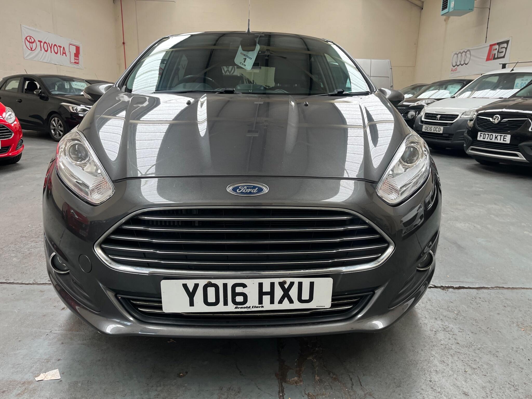Ford Fiesta view 3