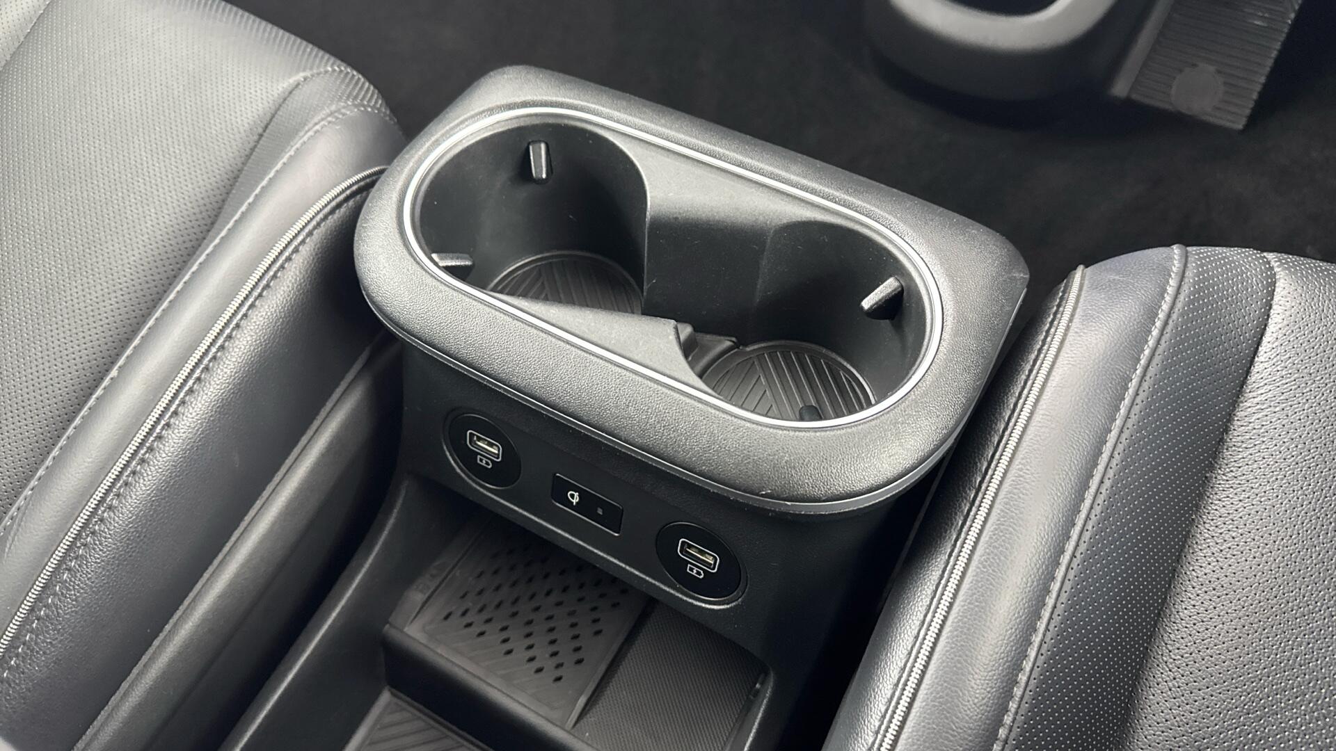 Hyundai Ioniq 5 view 37