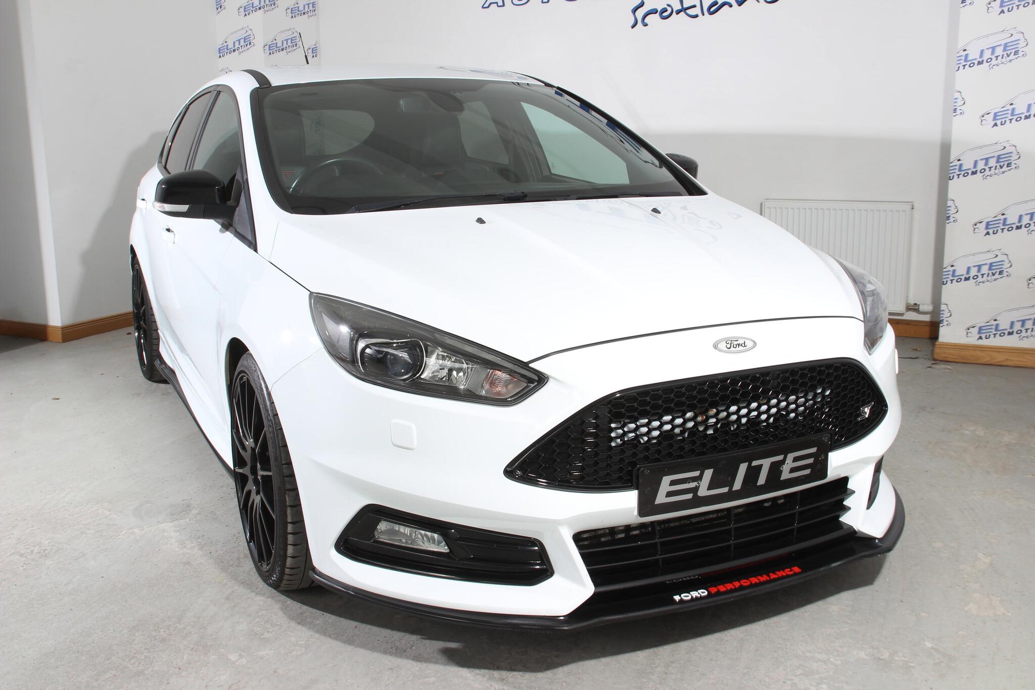 Ford Focus view 7