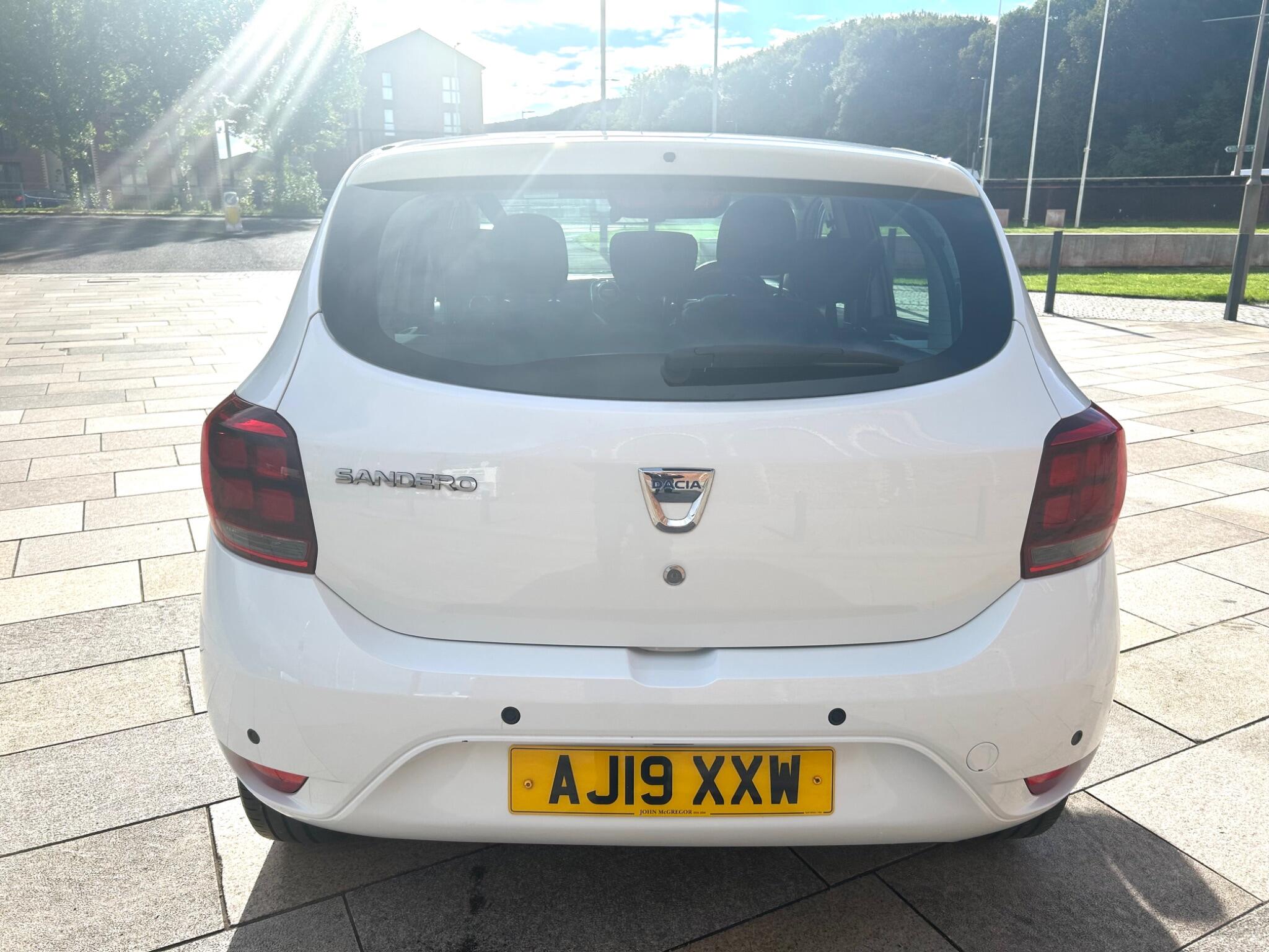Dacia Sandero view 14