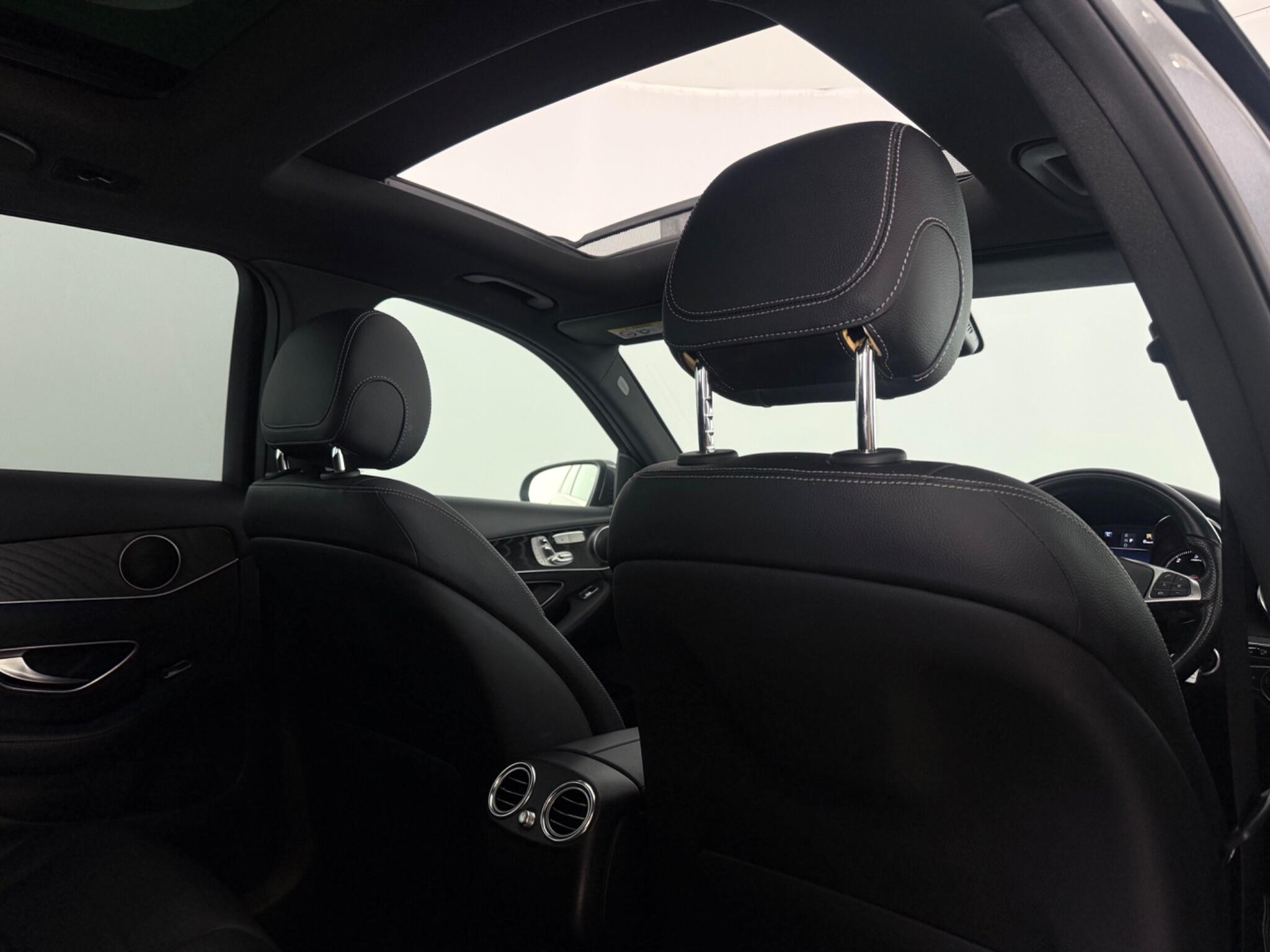 Mercedes-Benz GLC view 32