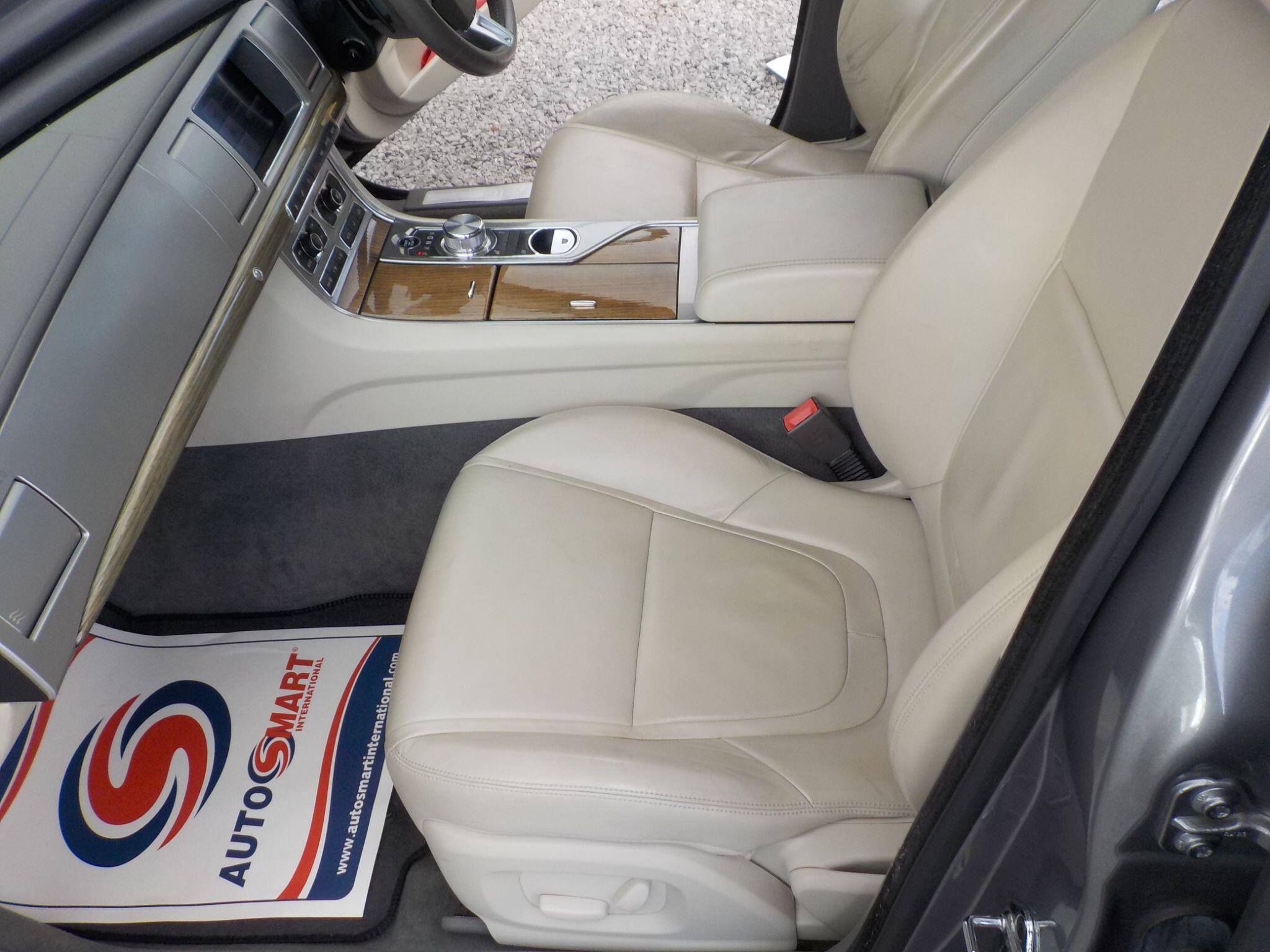 Jaguar XF 3.0d V6 Premium Luxury Auto Euro 5 4dr