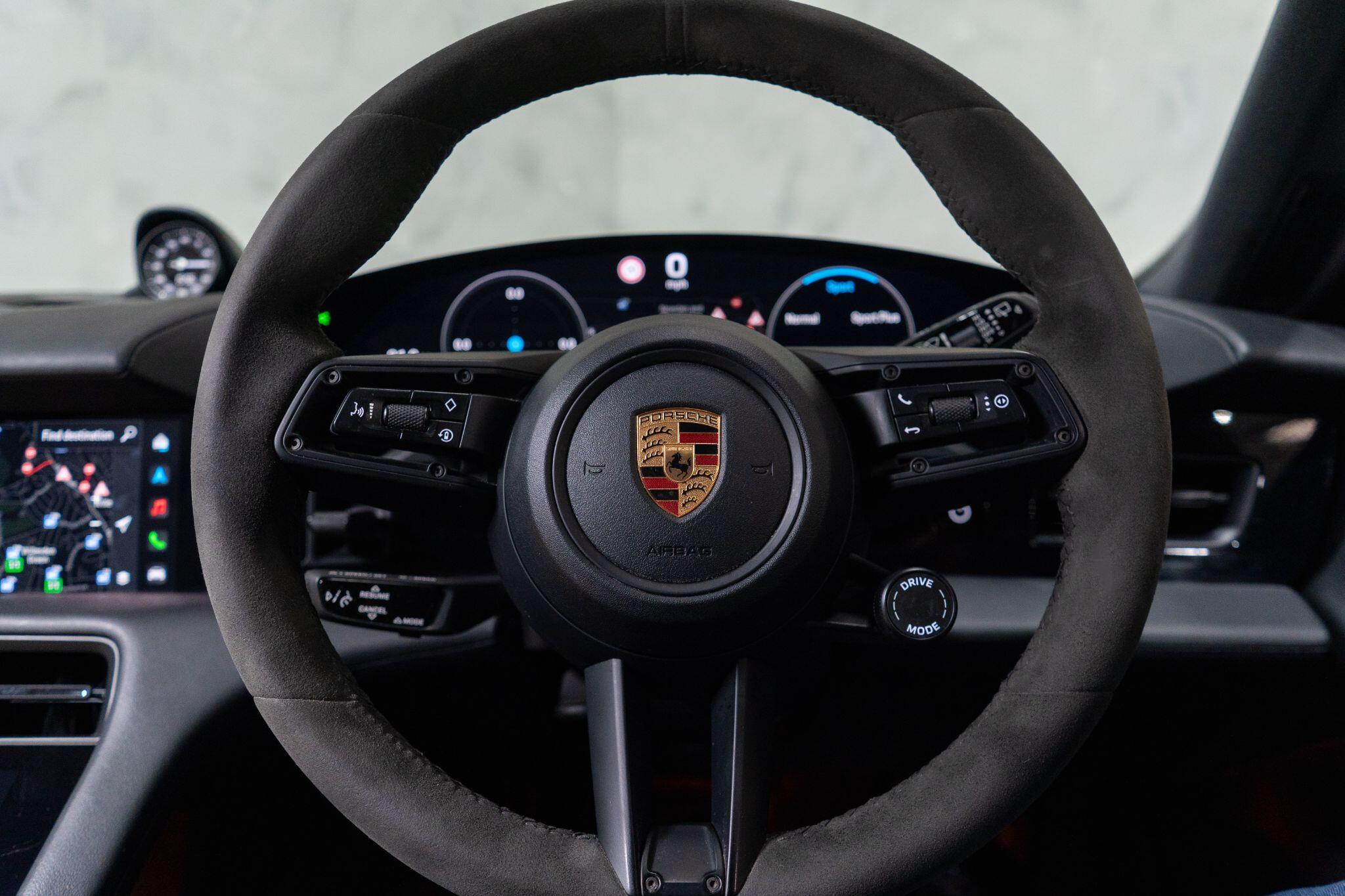 Porsche Taycan view 29