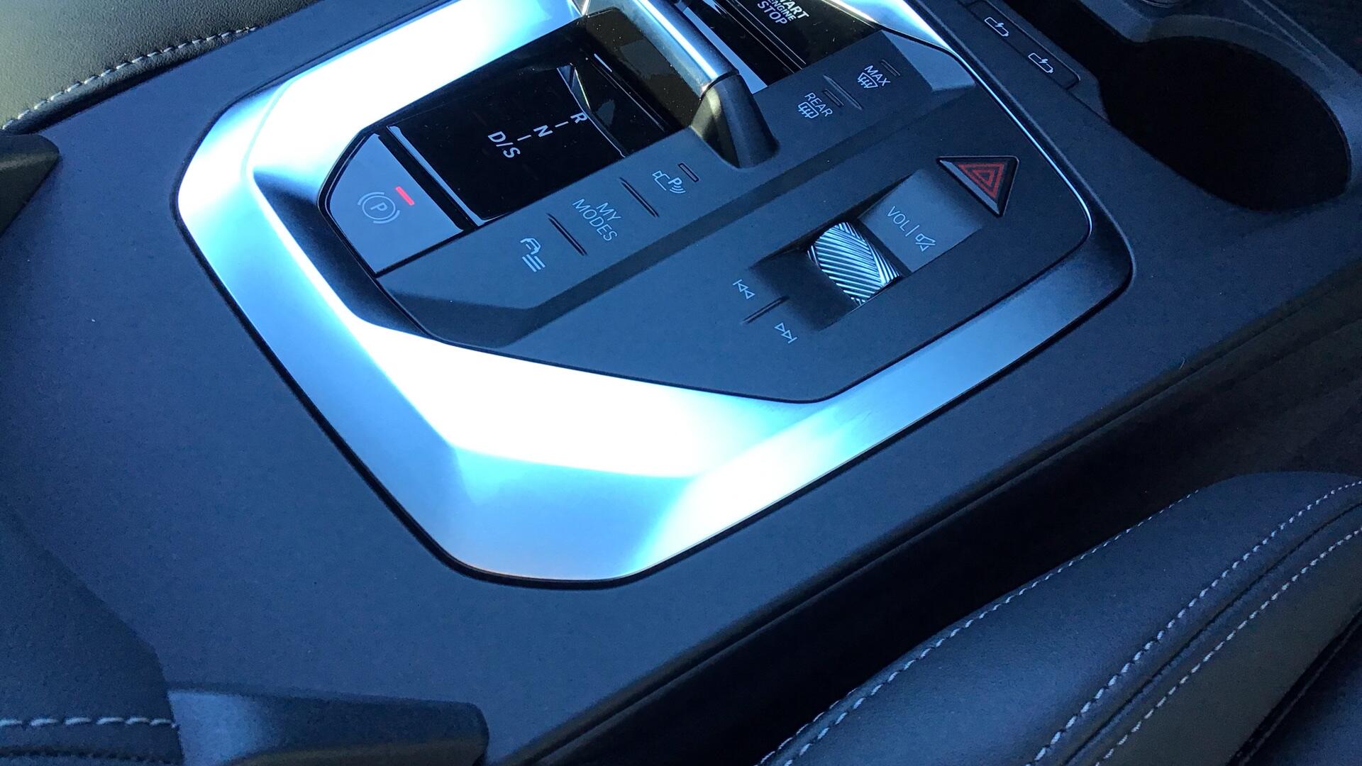 BMW 2 Series view 19