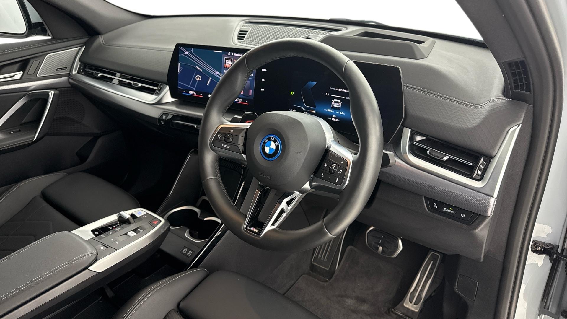 BMW Ix2 view 6