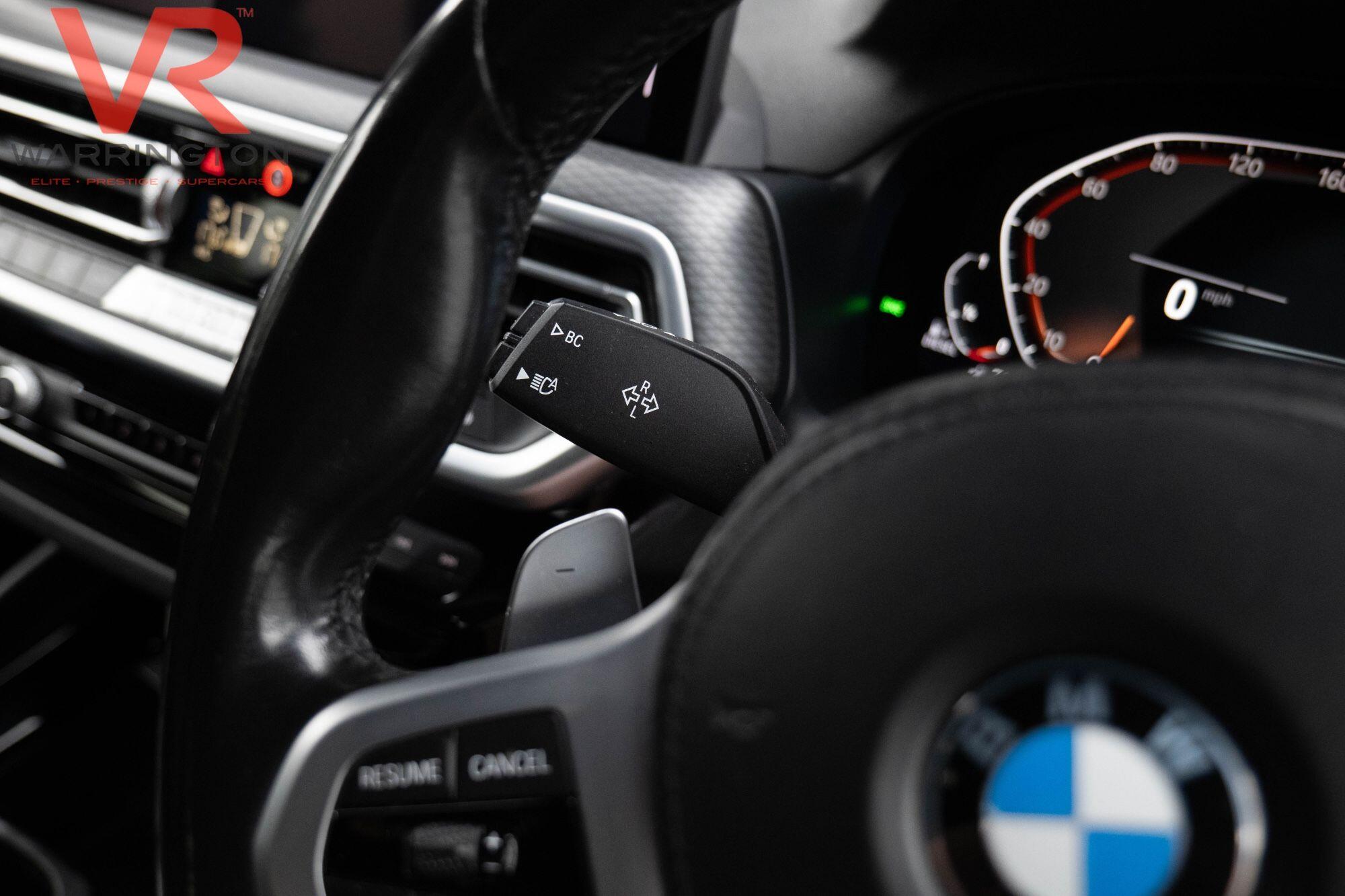 BMW X4 view 10